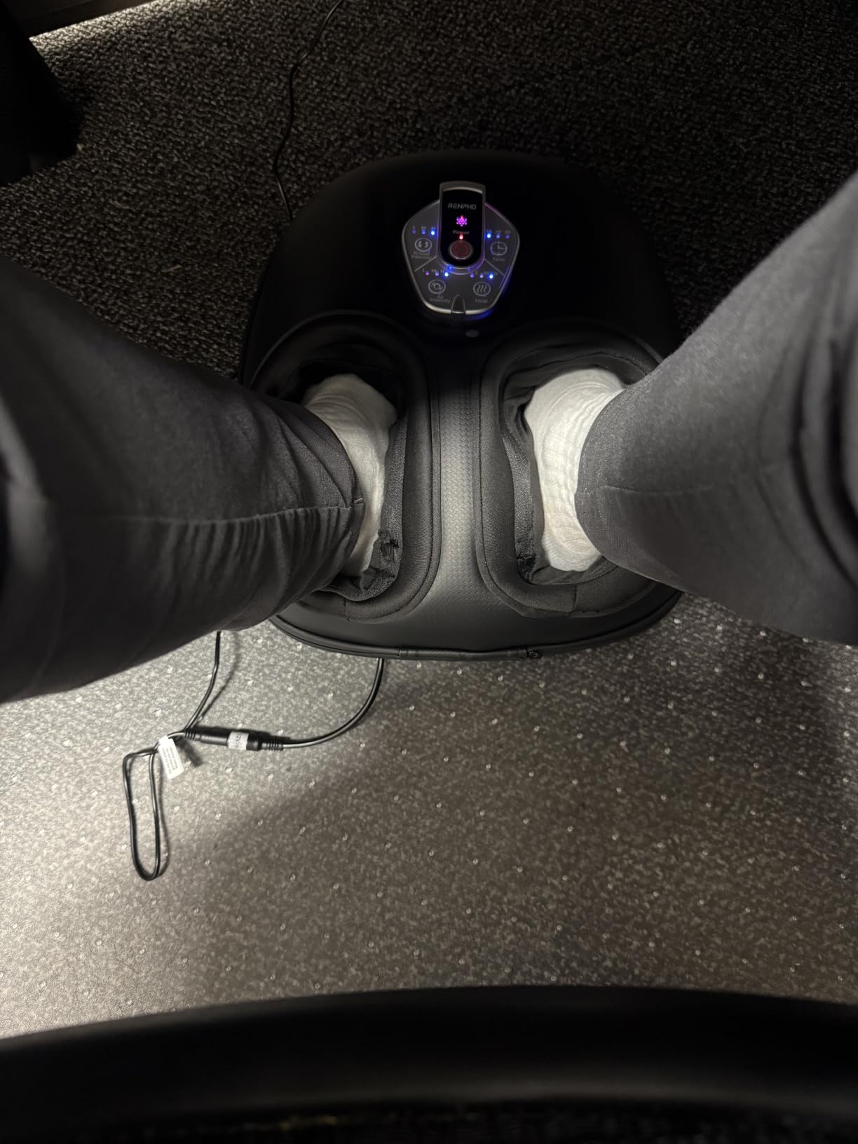 RENPHO Foot Massager Machine with Heat [2026 Upgraded], Birthday Gifts for Women Men Mom Dad, FSA Eligible HSA Shiatsu Foot Massager for Plantar Fasciitis, Cordless Control, Self Care Gifts, Black customer photo 2