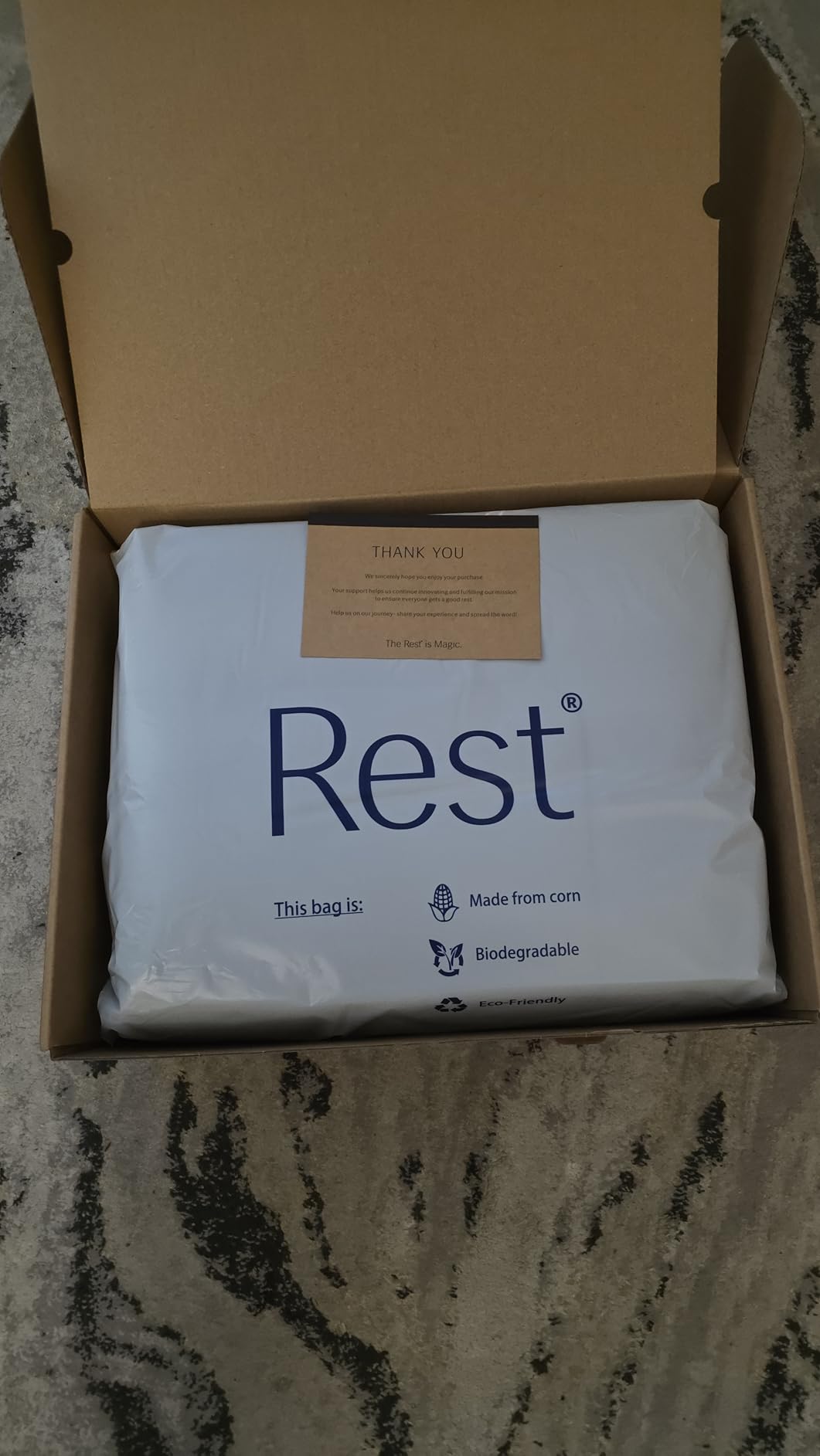 REST Evercool Cooling Comforter, Full/Queen, Blanket for Hot Sleepers, All Season Bedding, Breathable Lightweight Blanket, 90x90 Inches, Arctic White customer photo 1