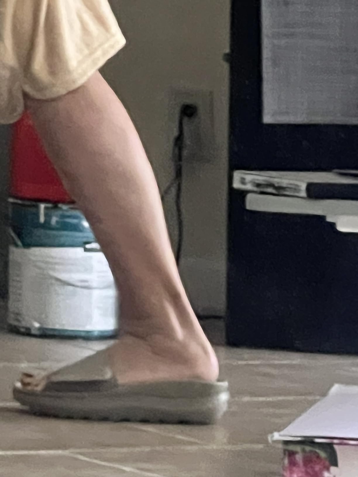 Vionic Unisex Adult Rejuvenate Recovery Sandal customer photo 2