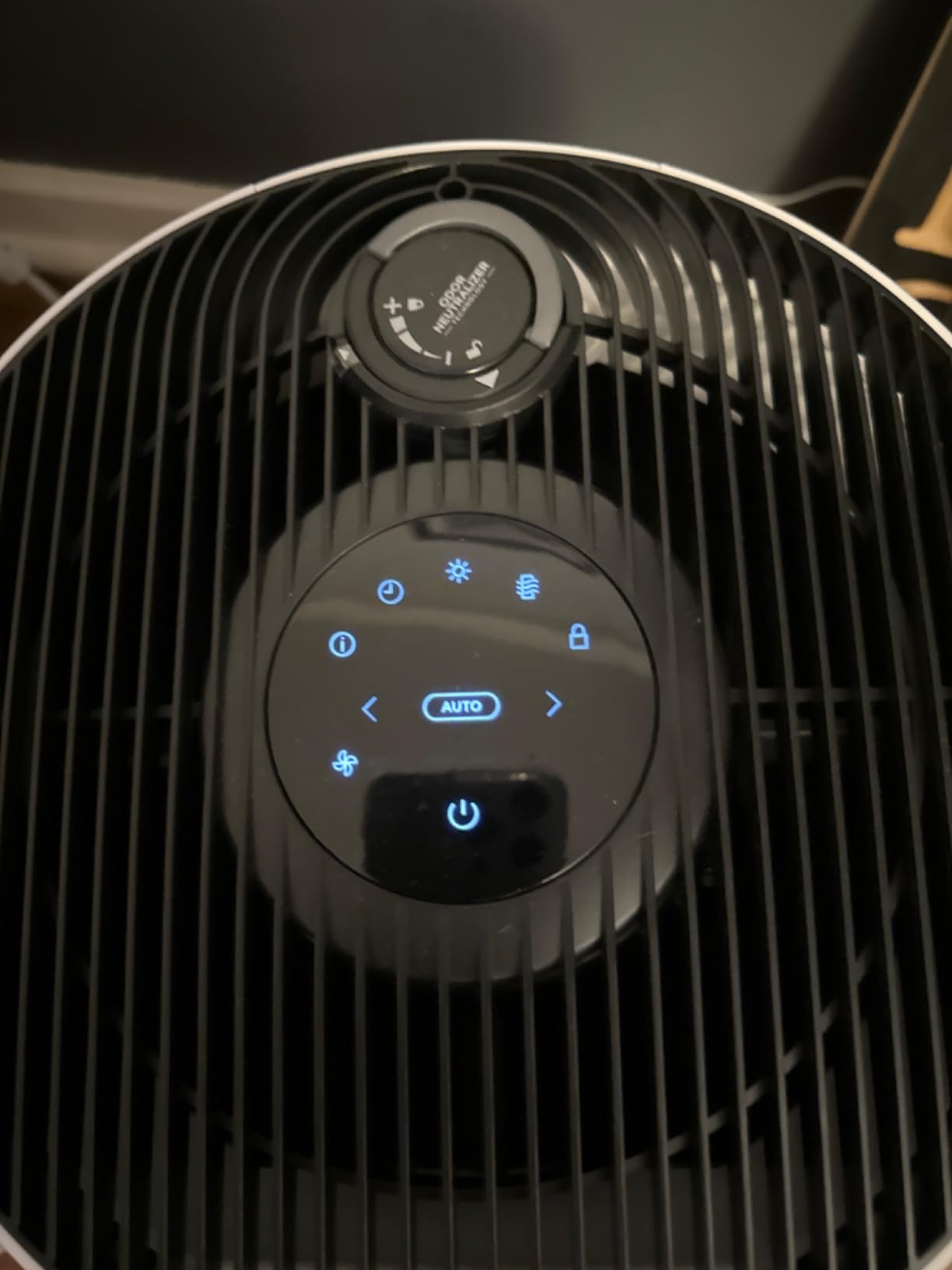 Shark NeverChange Air Purifier, HP152, Charcoal customer photo 1