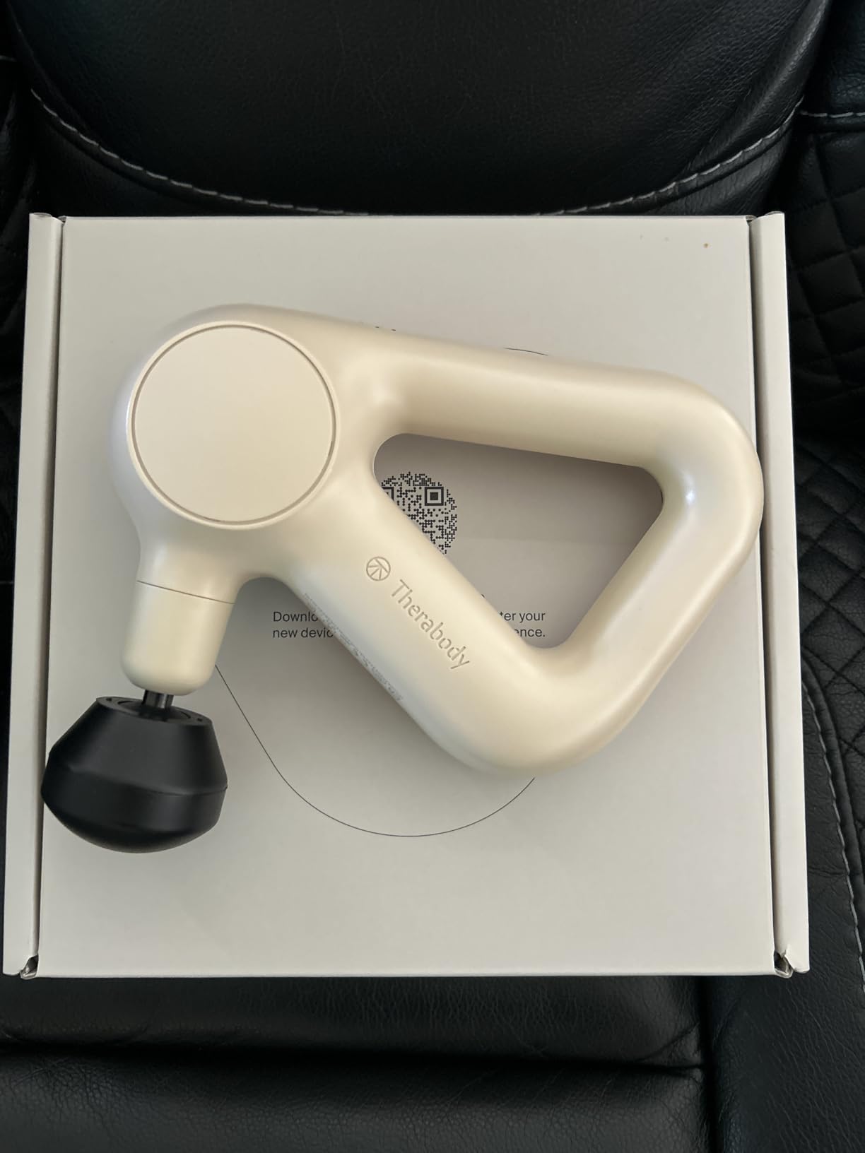 TheraGun Therabody Relief Handheld Percussion Massage Gun - Easy-to-Use, Comfortable & Light Personal Massager for Every Day Pain Relief Massage Therapy in Neck, Back, Leg, Shoulder and Body customer photo 1