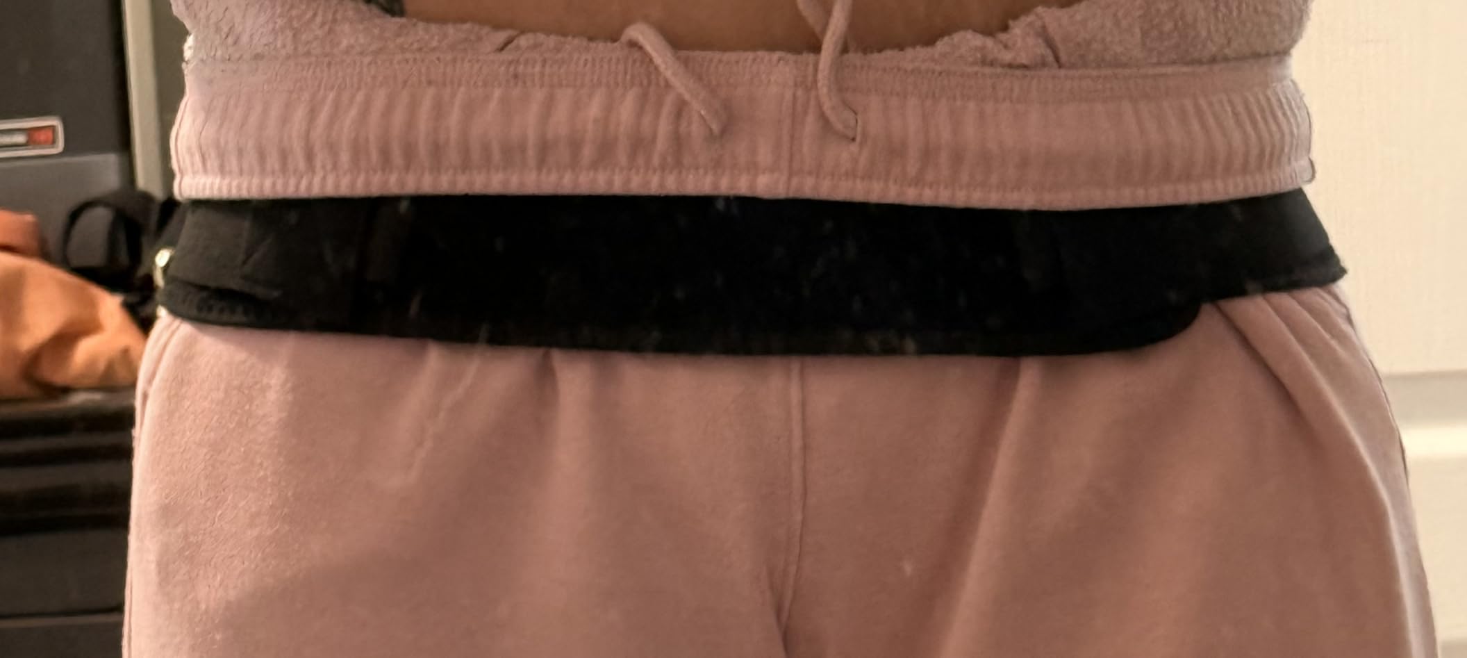 PlayActive Sacroiliac SI Joint Hip Belt - Sciatica Belt and Lower Back Support Brace for Women and Men - Hip Braces for Hip Pain - Pelvic Support Belt, Trochanter Belt for Pain Relief (Regular/Black) customer photo 2