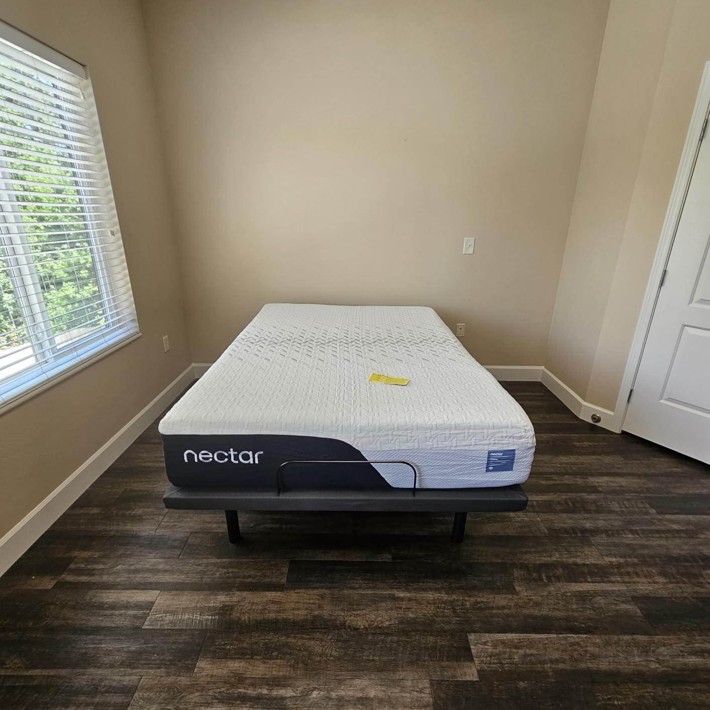Nectar Premier Adjustable Base - Full - Head & Foot Incline - Wireless Remote with Memory- 3 Massage Settings - 4 USB Ports - Anti-Snore & Zero Gravity customer photo 1