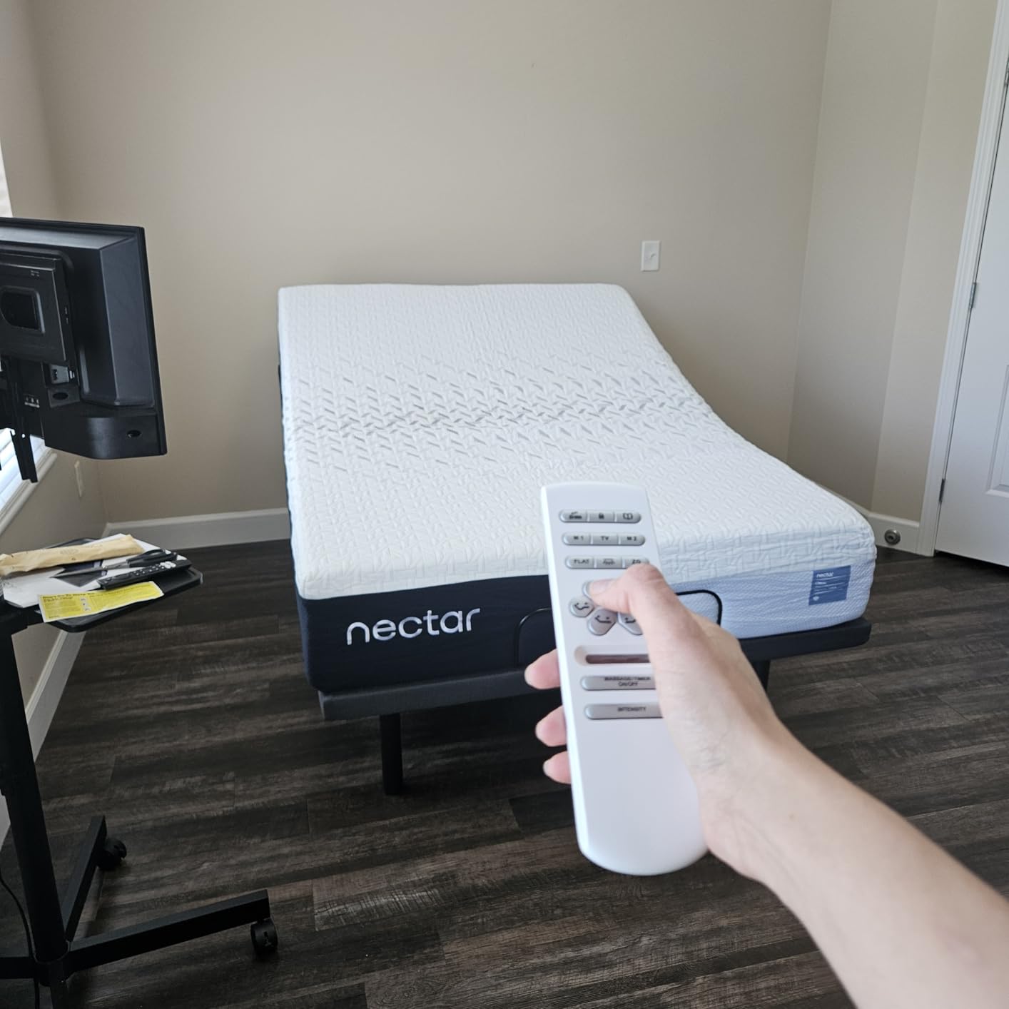 Nectar Premier Adjustable Base - Full - Head & Foot Incline - Wireless Remote with Memory- 3 Massage Settings - 4 USB Ports - Anti-Snore & Zero Gravity customer photo 2