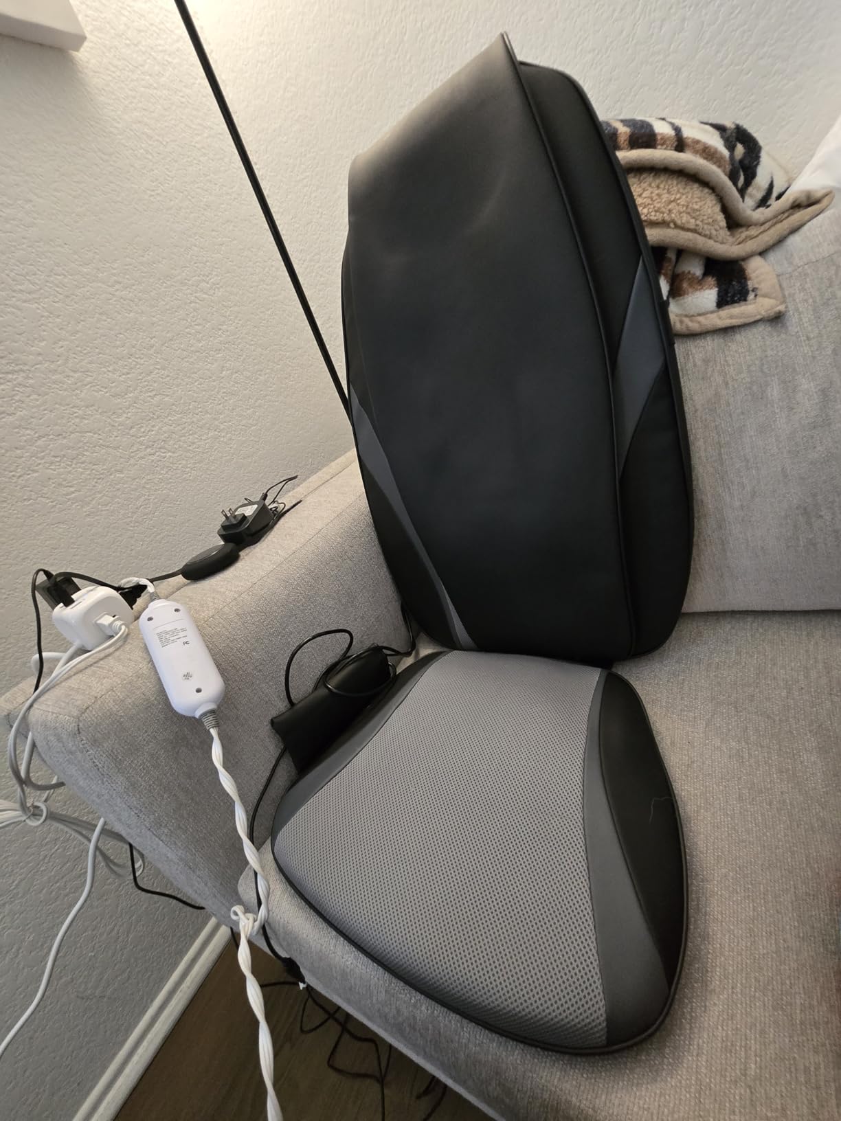 Snailax Back Massager with Heat, Gifts for Men, Women, Electric Deep Tissue Kneading Full Body Massage Chair for Back Pain, Home, Office Use, App Control customer photo 2