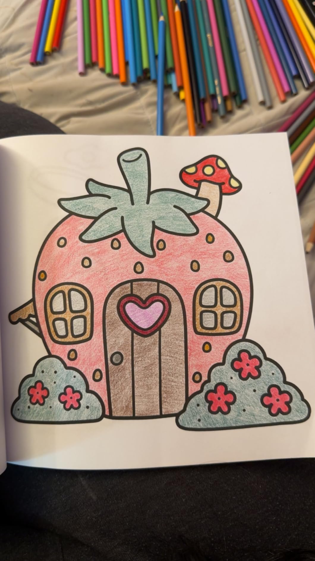 Stress Relief: Coloring Book for Adults and Kids, Bold and Easy, Simple and Big Designs for Relaxation Featuring Animals, Landscape, Flowers, Patterns, Cute Things And Many More customer photo 1