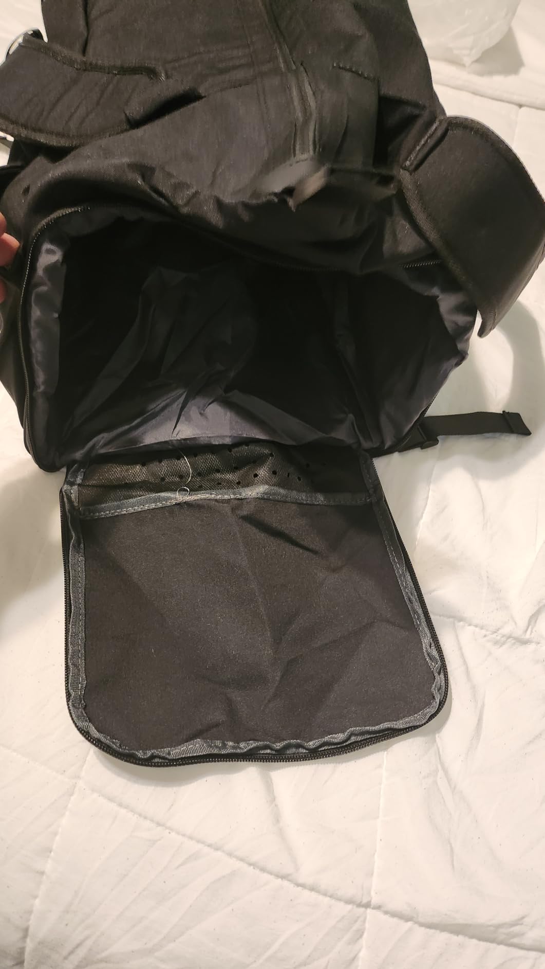 Gym Bag for Men with Shoes Compartment and Wet Pocket Convertible Duffle Bag and Gym Backpack Waterproof Sports Bags for Men with 2 Bottle Holders Multipurpose Weekender Overnight Bag - Black customer photo 2