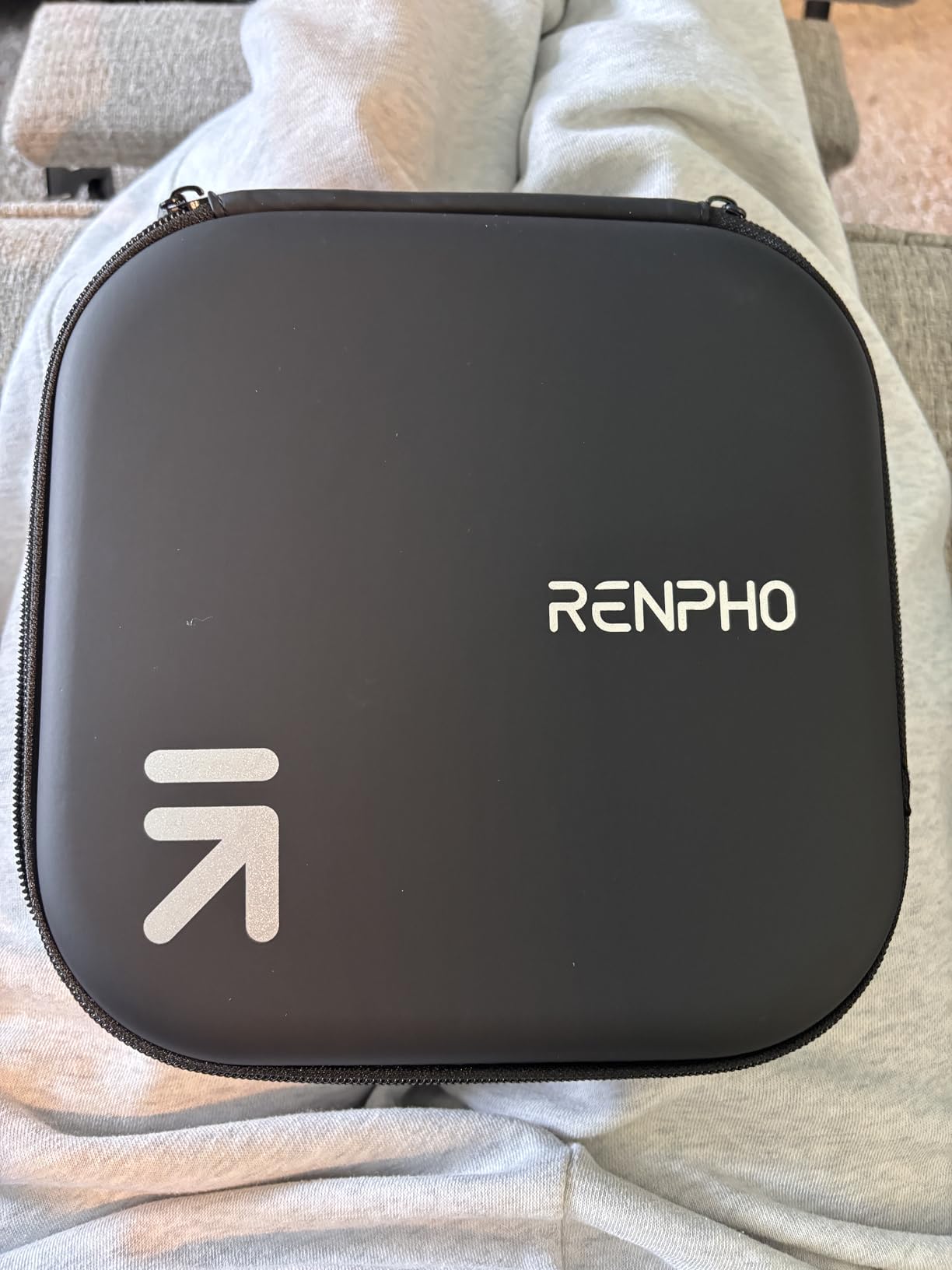 RENPHO Mini Thermal Massage Gun with Heat, Portable Deep Tissue Percussion Massager with 4 Heads for Neck & Back Comfort, Ultra-Quiet for Home, Office & Travel customer photo 2