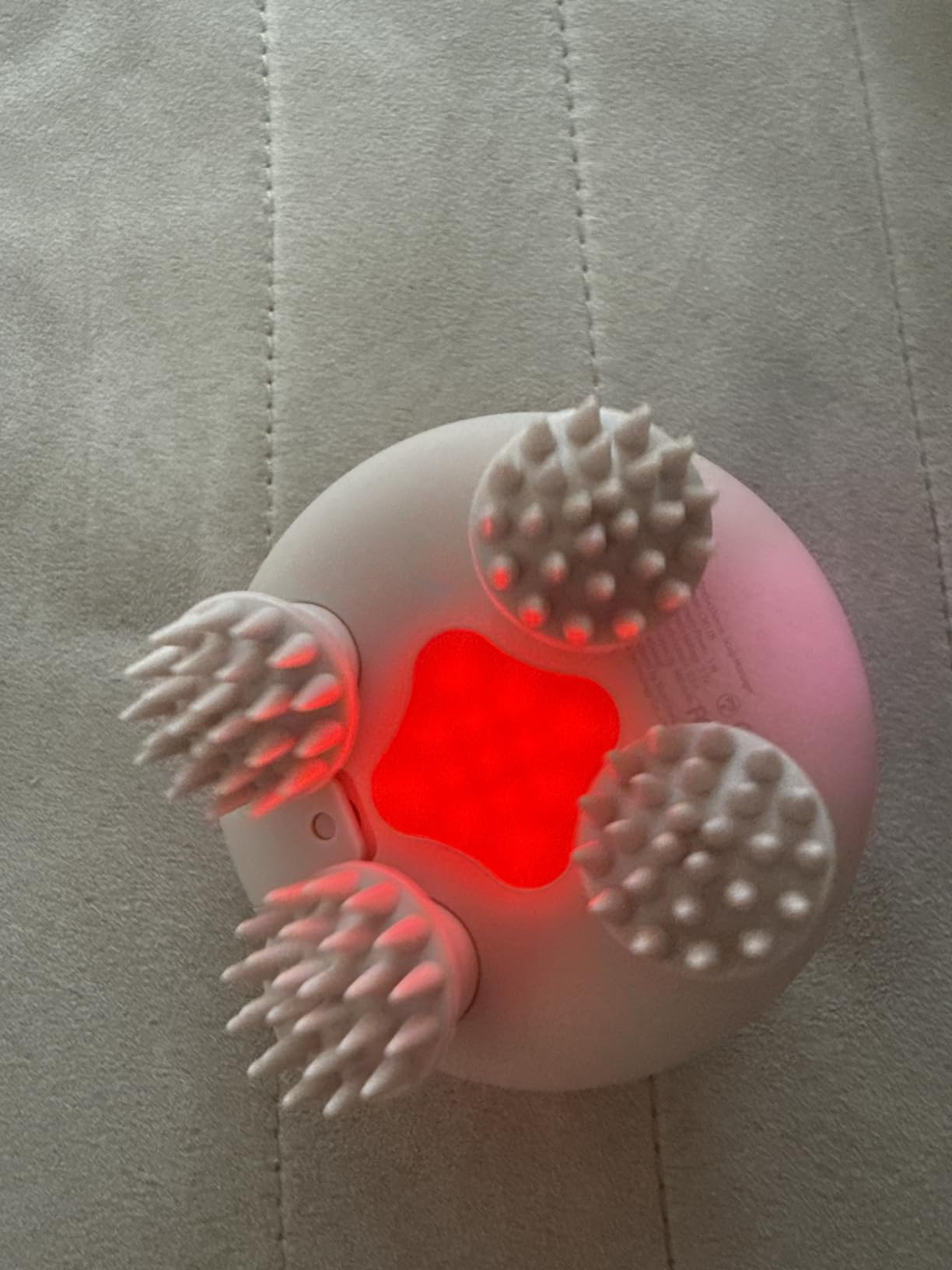 arboleaf Scalp Massager Kneading Head Massager Scalp Stress Relax Portable Rechargeable Hair Massager Shower Massage Waterproof Cat Massager Scratcher,Gift for Mom Dad customer photo 2
