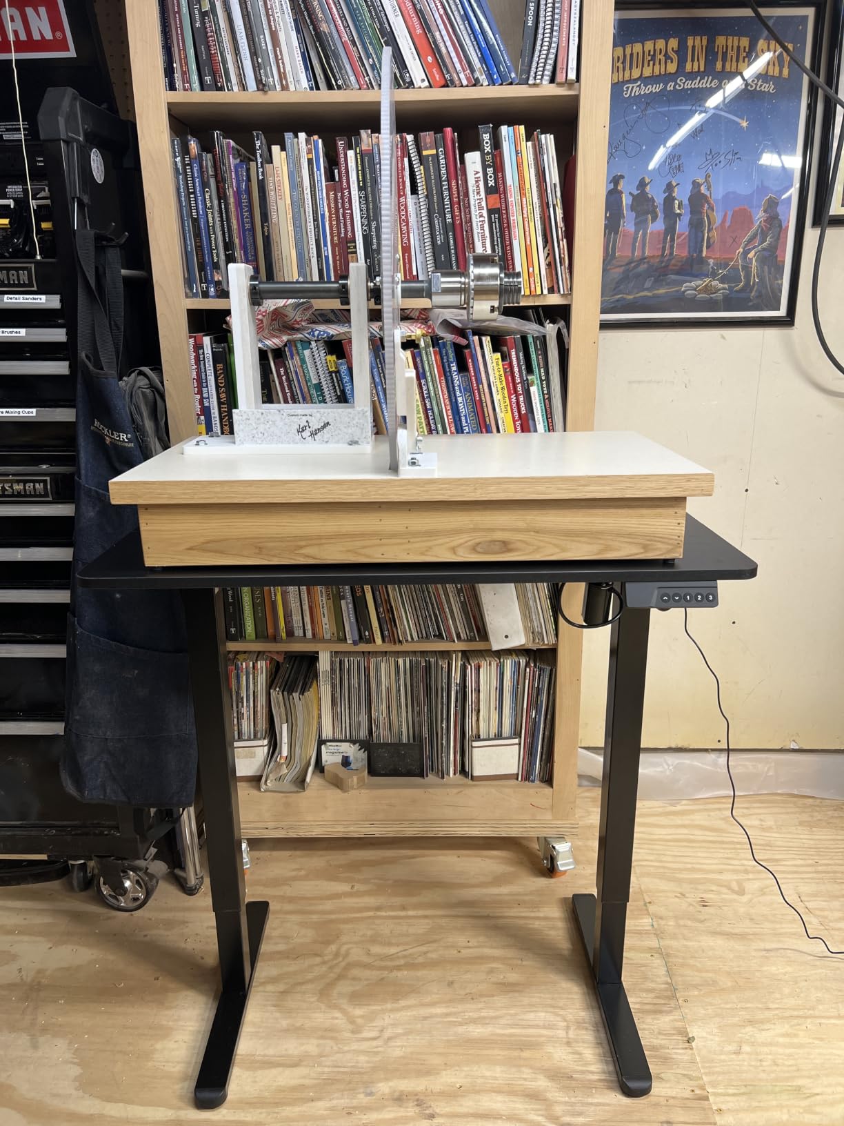 Kingant Standing Desk Height Adjustable Small Electric Stand Up Desks [35 x 20 Inch] - Ergonomic Sit Stand Desk Rising Desks for Home Office Computer Desk Stand Desk Workstation with Cable Management customer photo 1