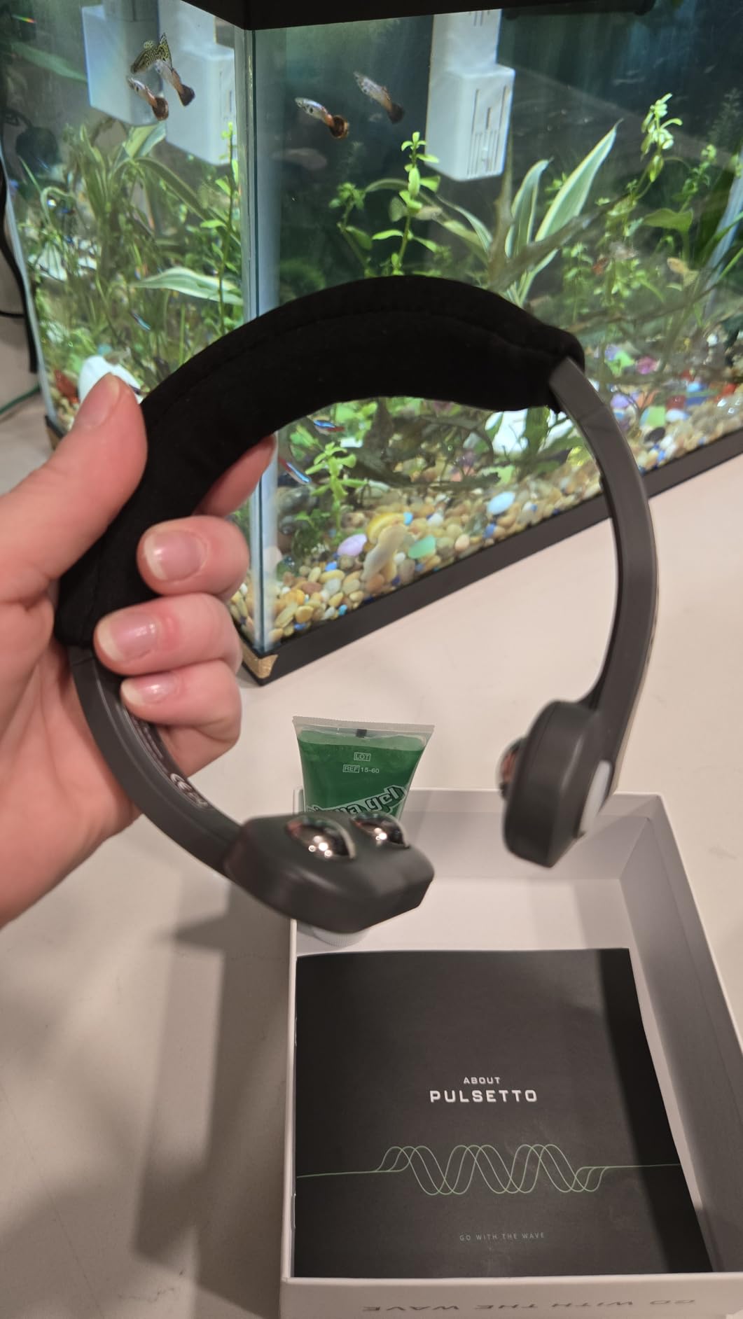 Pulsetto Lite (V1) Wellness Wearable - Relaxation & Daily Wellness Support Device customer photo 1