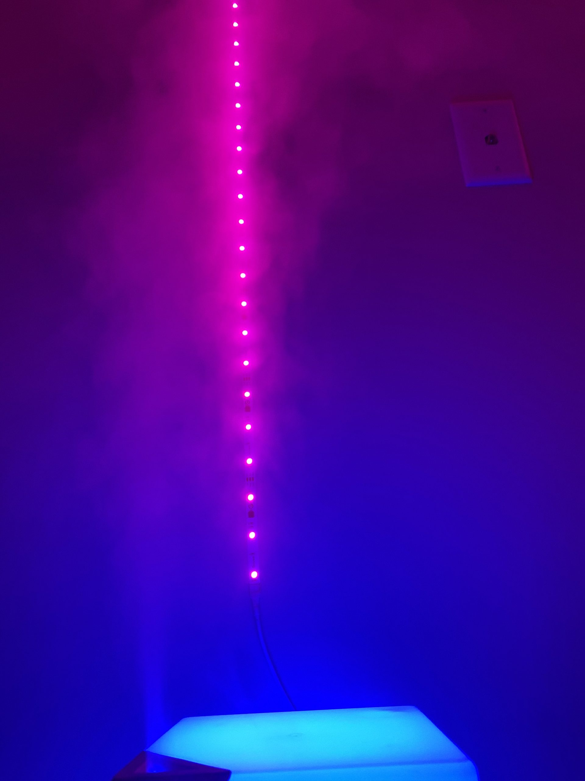 ASAKUKI Essential Oil Diffuser for Home Large 700 ml Humidifier | Automatic Shut-Off, Quiet Aromatherapy Diffuser with 7 LED Lights for Living Room, Kitchen, Bedroom, Hotel - Black customer photo 1