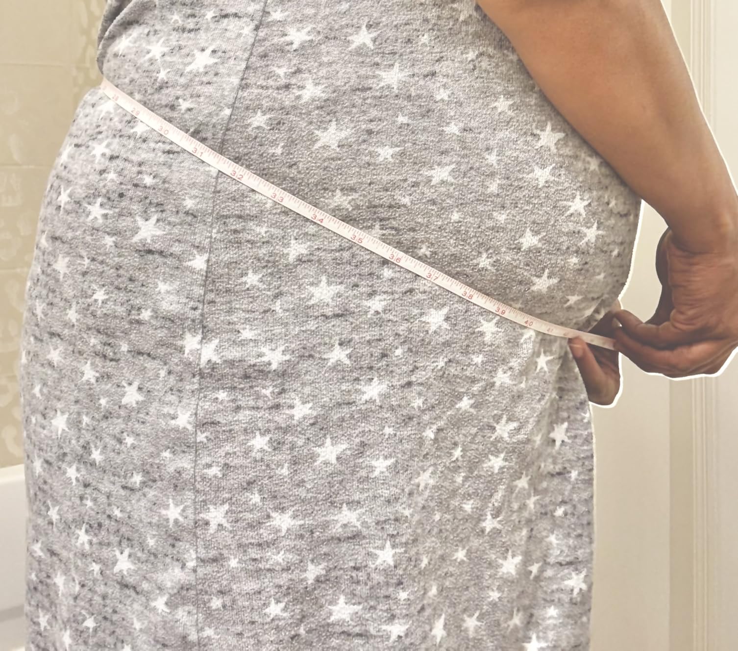 MAMODY Belly Bands For Pregnant Women Maternity Belt Pregnancy Belly Support Band Adjustable Pregnancy Belt with Back Brace Straps (Beige, Large) customer photo 2