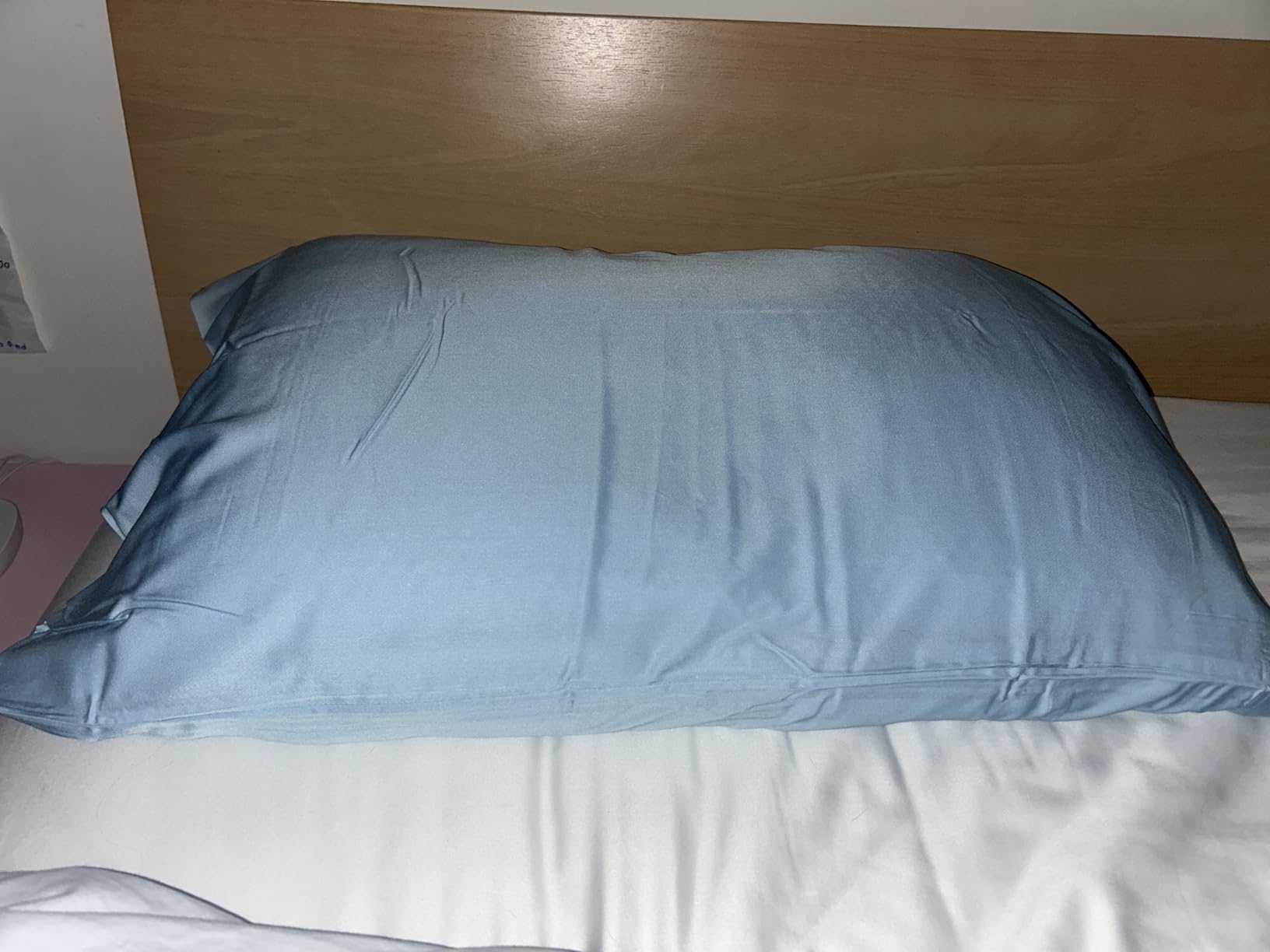 Bambaw 100% Viscose Derived from Bamboo Pillowcase Standard Size - Set of 2 Cooling Pillow Cases for Hot Sleepers with Envelope Closure, Breathable, Soft & Anti Acne Pillow Case Standard Size (Ivory) customer photo 1