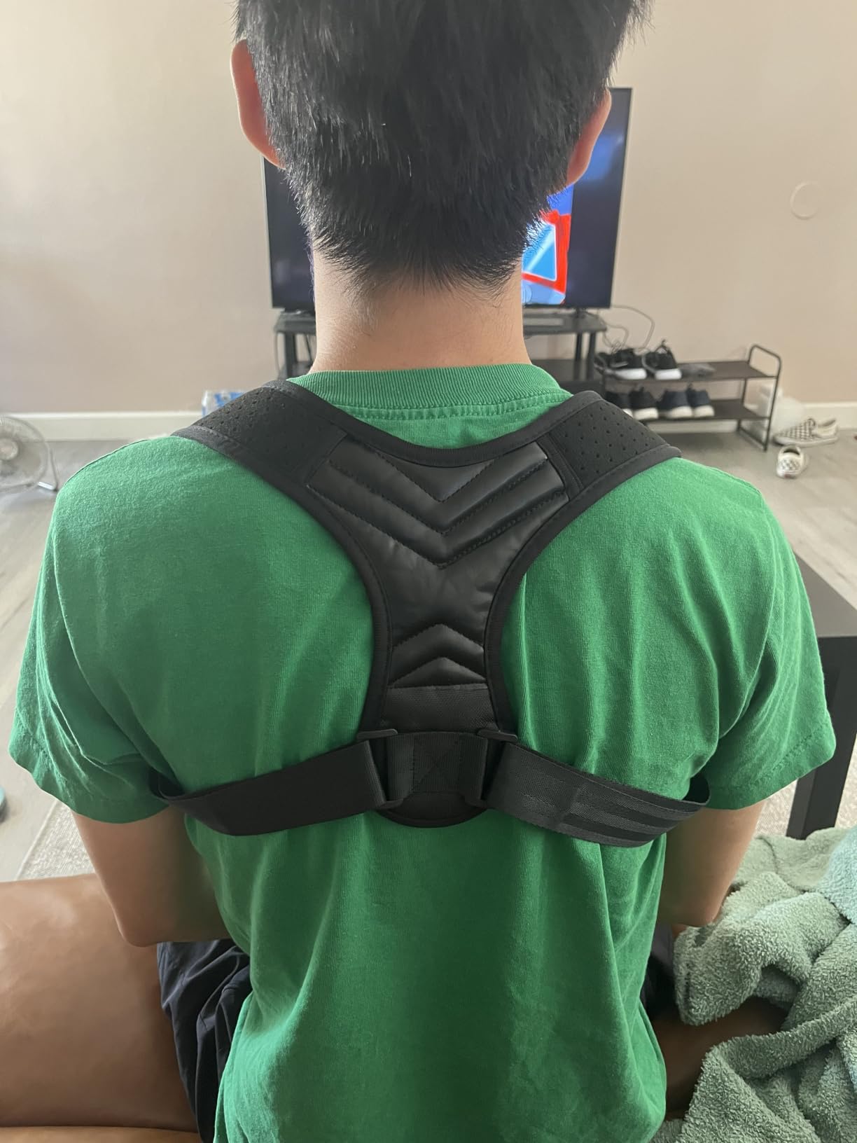 Posture Corrector for Women, Back Straightener for Men, Upper Back Support Brace, Adjustable Shoulder Corrector customer photo 1