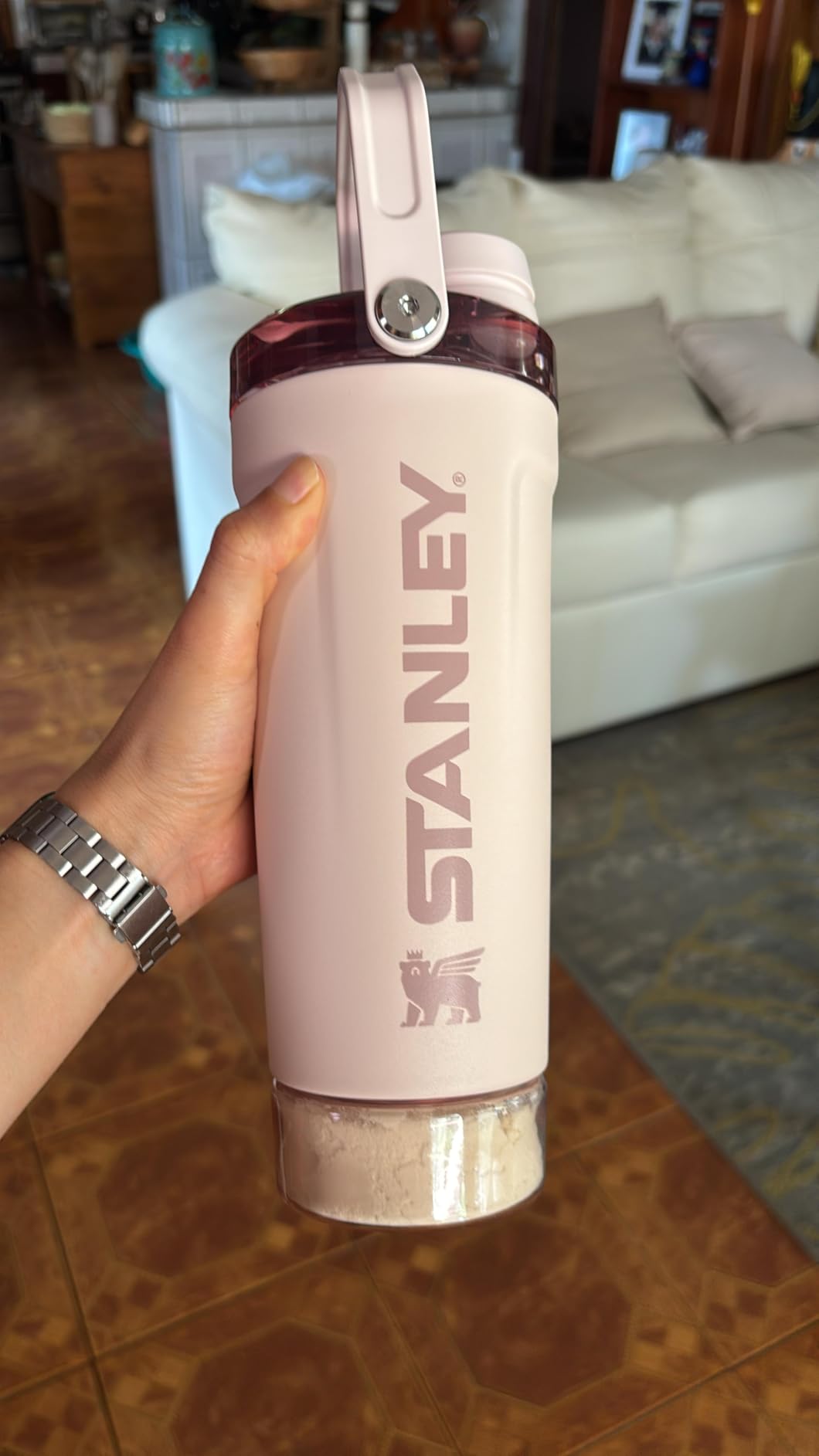 STANLEY Vitalize Shaker Bottle 20 oz | Leakproof Insulated Stainless Steel Shaker Cup | Base Storage and Twist On Fast Flow Lid | Protein Shakes and Pre Workout Powder | BPA-Free | Sage Grey customer photo 2