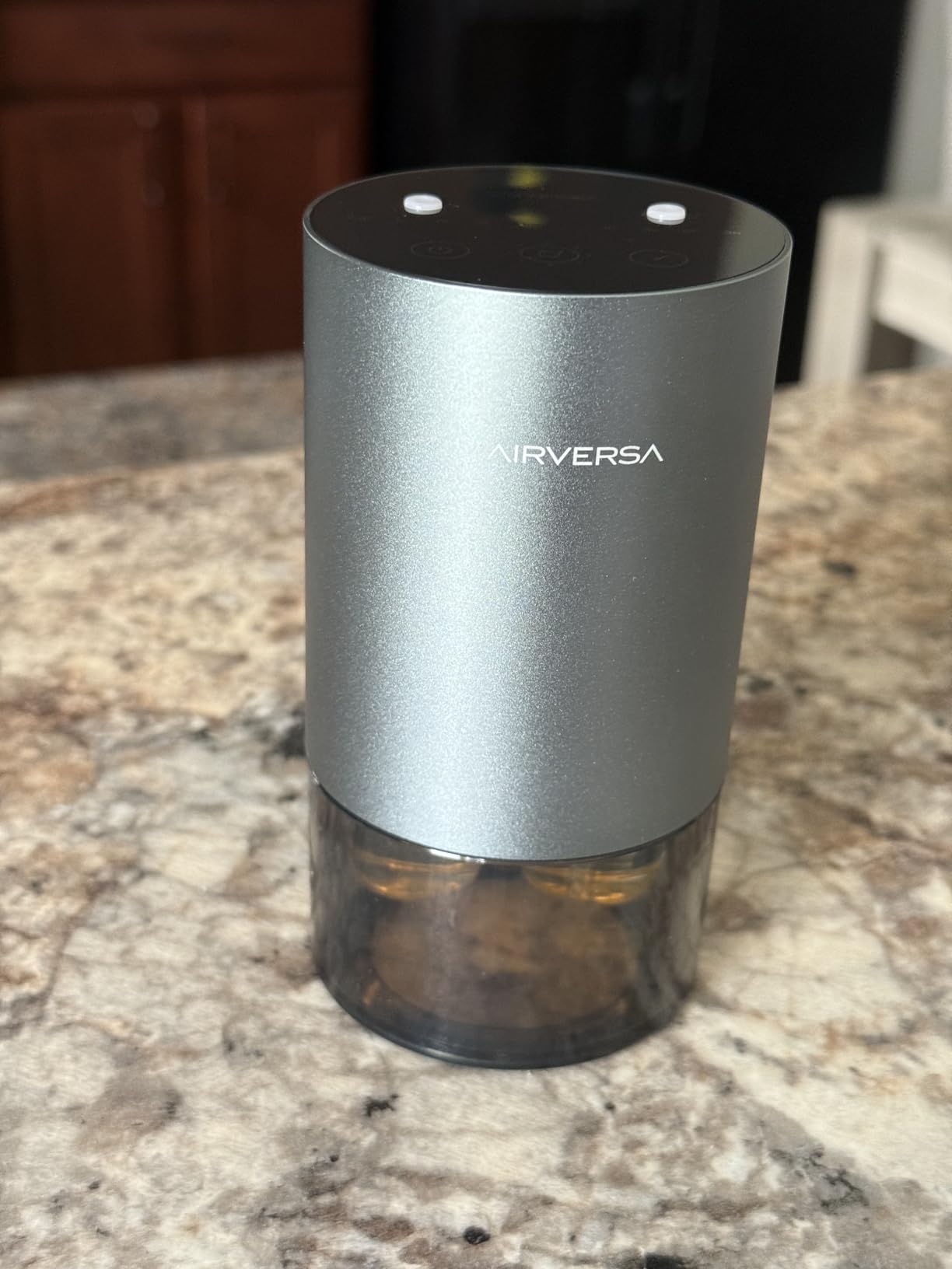 Airversa and Dual-Nozzle Waterless Essential Oil Diffuser for Home, Black | Up to 600 sq ft, 2x20 mL, 5 Timer Settings, 4 Mist Levels with Vehicle Mode, 48-hour long-lasting, for Car Studio Office customer photo 1