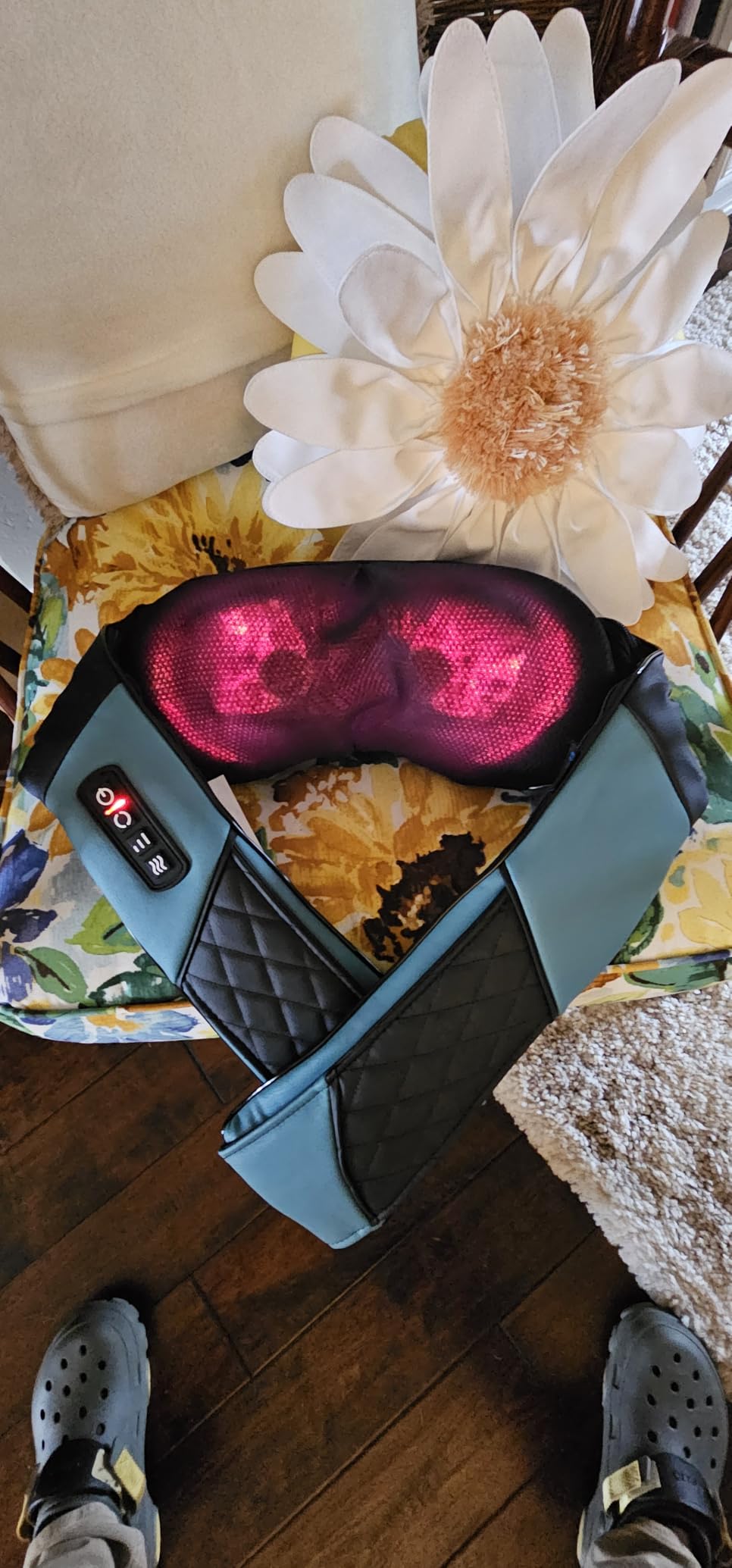COMFIER Cordless Neck Massager with Heat, Deep Kneading 3D Shoulder Massage for Tired Muscles, FSA Eligible, Lightweight Portable for Home Travel, Father Day Gift customer photo 2