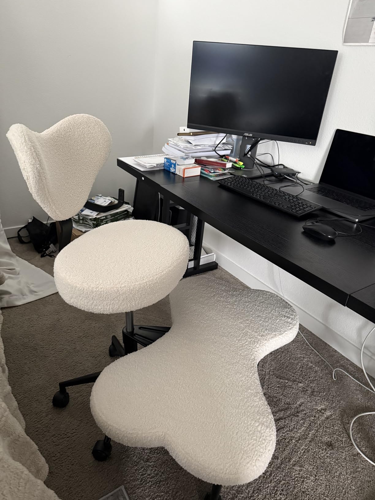 Pinmoco Ergonomic Cross Legged Chair, 360 Swivel Meditation Chair with Wheels, Height Adjustable Seat for ADHD, Strong Lumbar Support, Chic Home Office Furniture, Teddy Fabric, Off White customer photo 2
