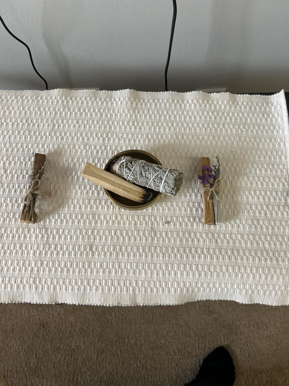 Anima Premium Energy Cleansing Set - White Sage Smudge Sticks, Palo Santo Sticks, Clear Quartz & Selenite Crystal with Smudge Bowl for Crystals & Home Cleansing, Meditation & Manifestation customer photo 1