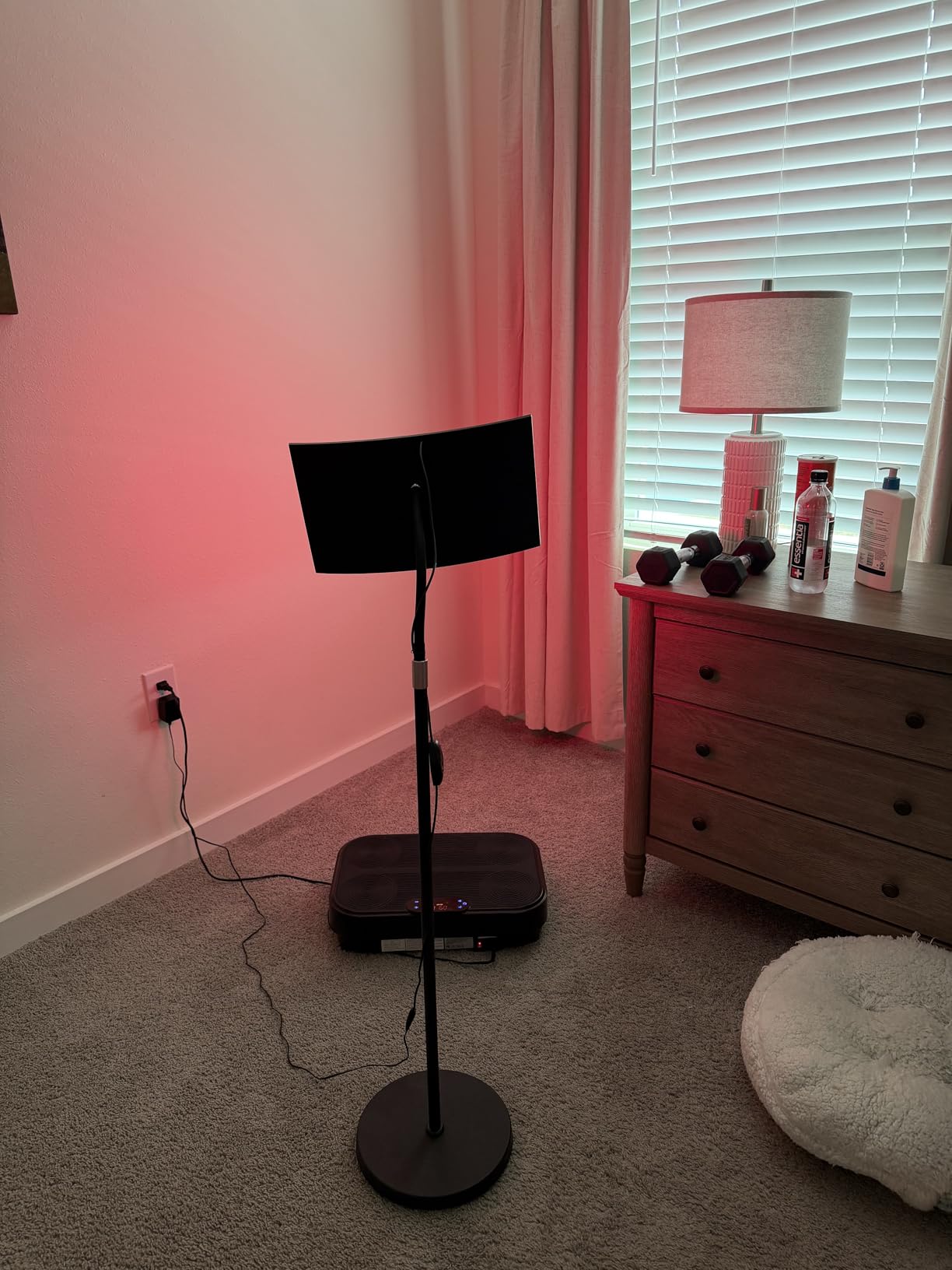 Red Light Therapy for Body Face, Infrared Light Therapy Lamp with Adjustable Stand, 660nm and 850nm Near Infrared LED Lights Panel, Red Infrared Lamp for Full Body, Gift for Men Women customer photo 2