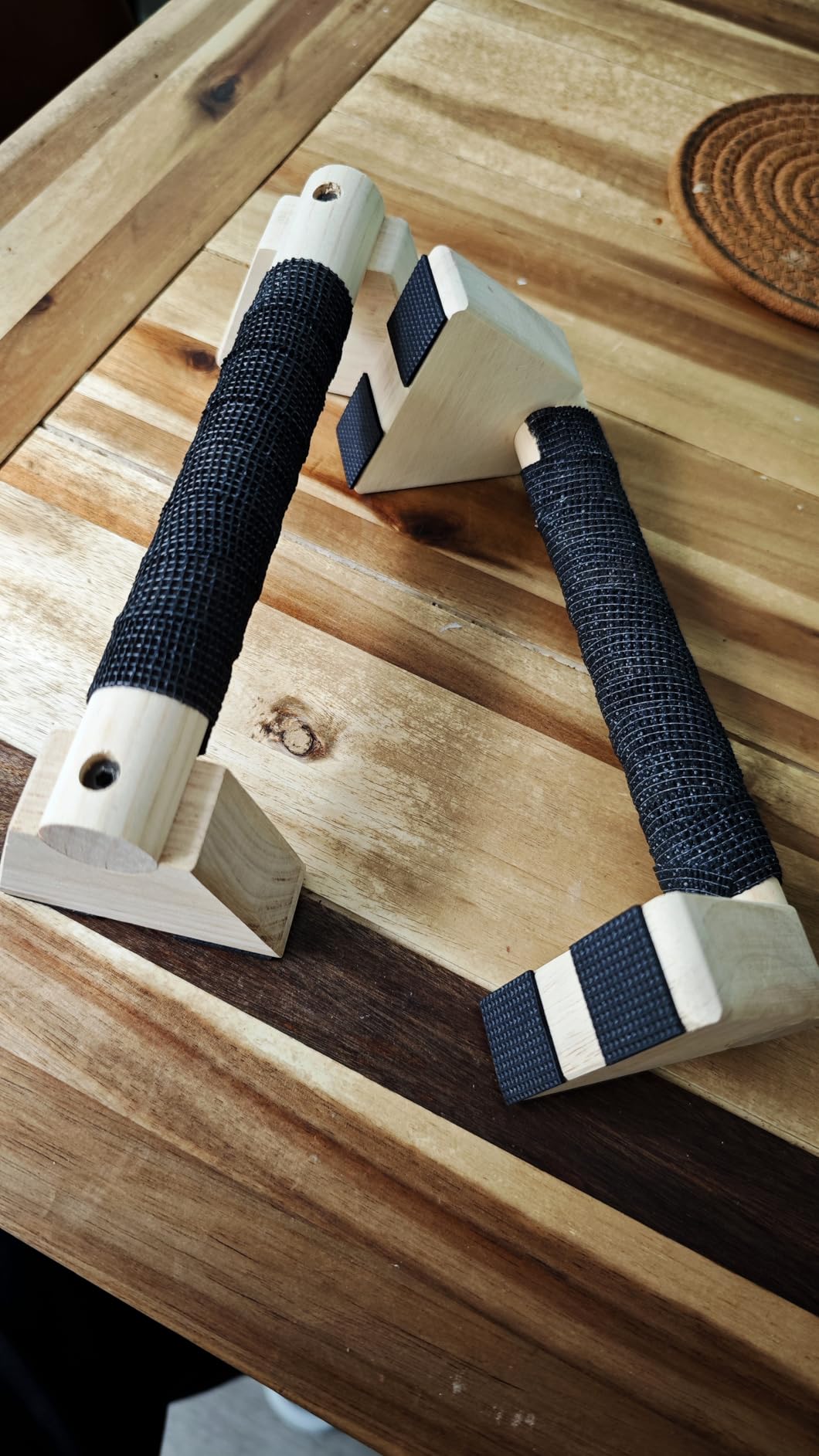 2 PCS Wooden Parallettes Bars, Wood Push Up Bars Calisthenics Equipment with Non-Slip Base, Pushup Handles Fitness Blocks for Men and Women Strength Training customer photo 2