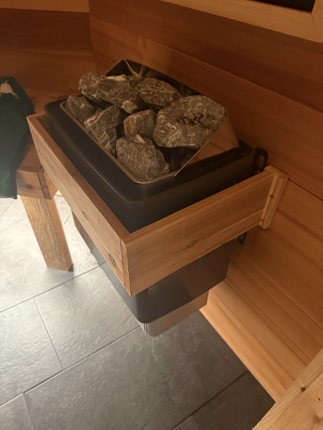 Sauna Heater, 3KW 110V Electric Sauna Stove with Bracket, Adjustable Temp & 3H Timer Dry Sauna Heater for 71-141Cu.ft Saunas Rooms, Home Sauna, Commercial customer photo 1