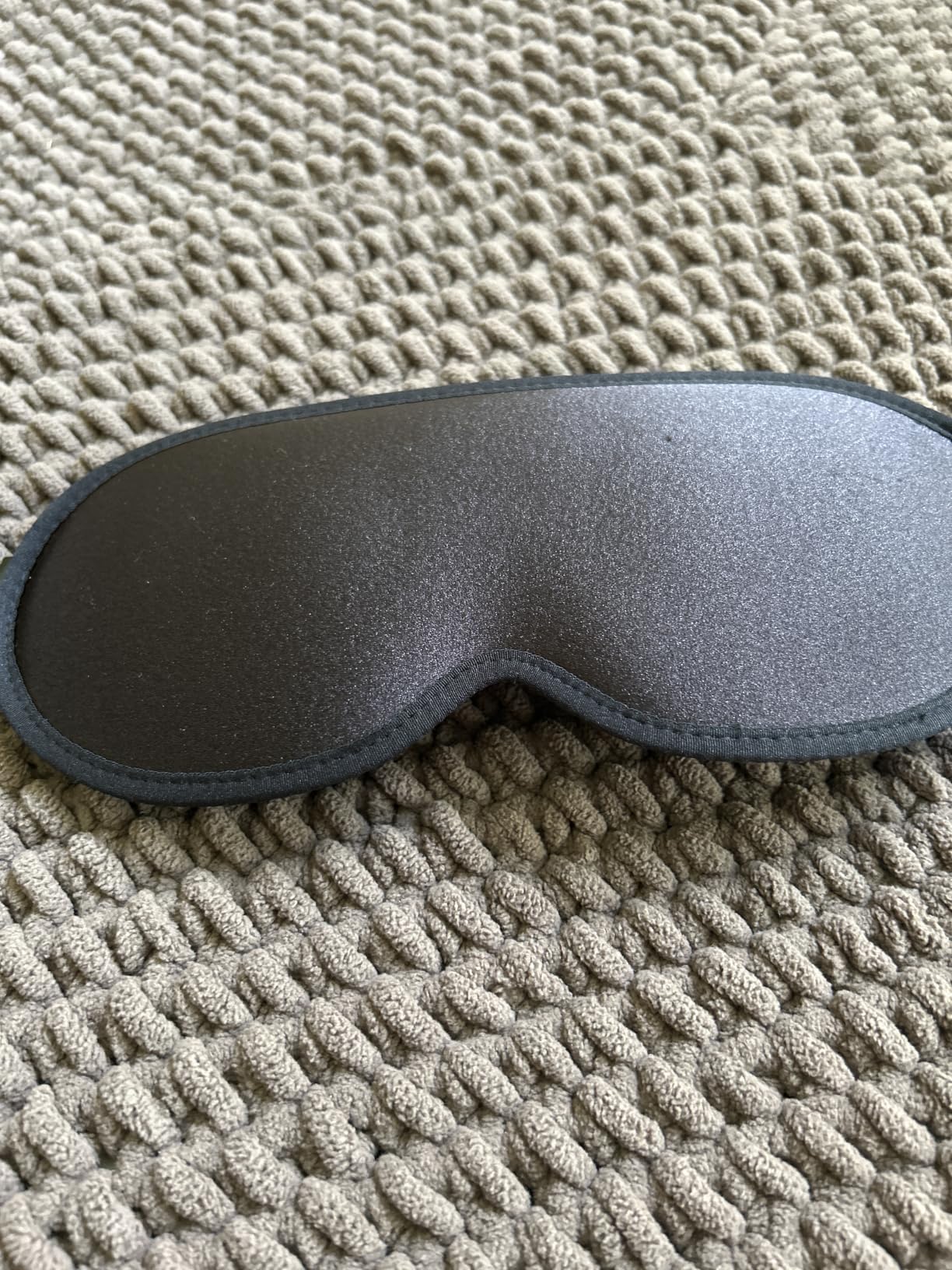 Vynix Sleep Mask for Men Women - 100% Blackout Eye Masks for Sleep - 3D Soft Sleeping Mask for Side Sleepers - Zero Pressure Lash Extensions Eye Cover Shade for Airplane Travel Essentials, Black customer photo 1