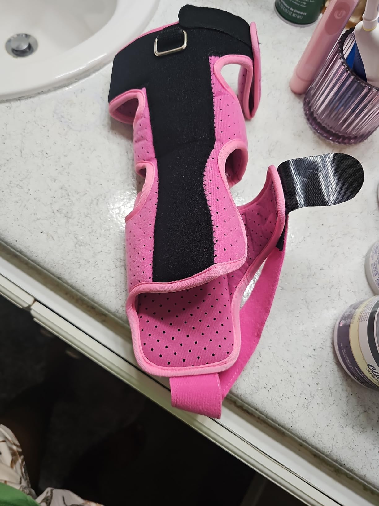 Plantar Fasciitis Night Splint - Upgraded Plantar Fasciitis Relief Braces For Women Men Day Night - Ankle Brace Arch Support Achilles Tendonitis Relief Foot Drop Heel Pain Relief - Breathable customer photo 1