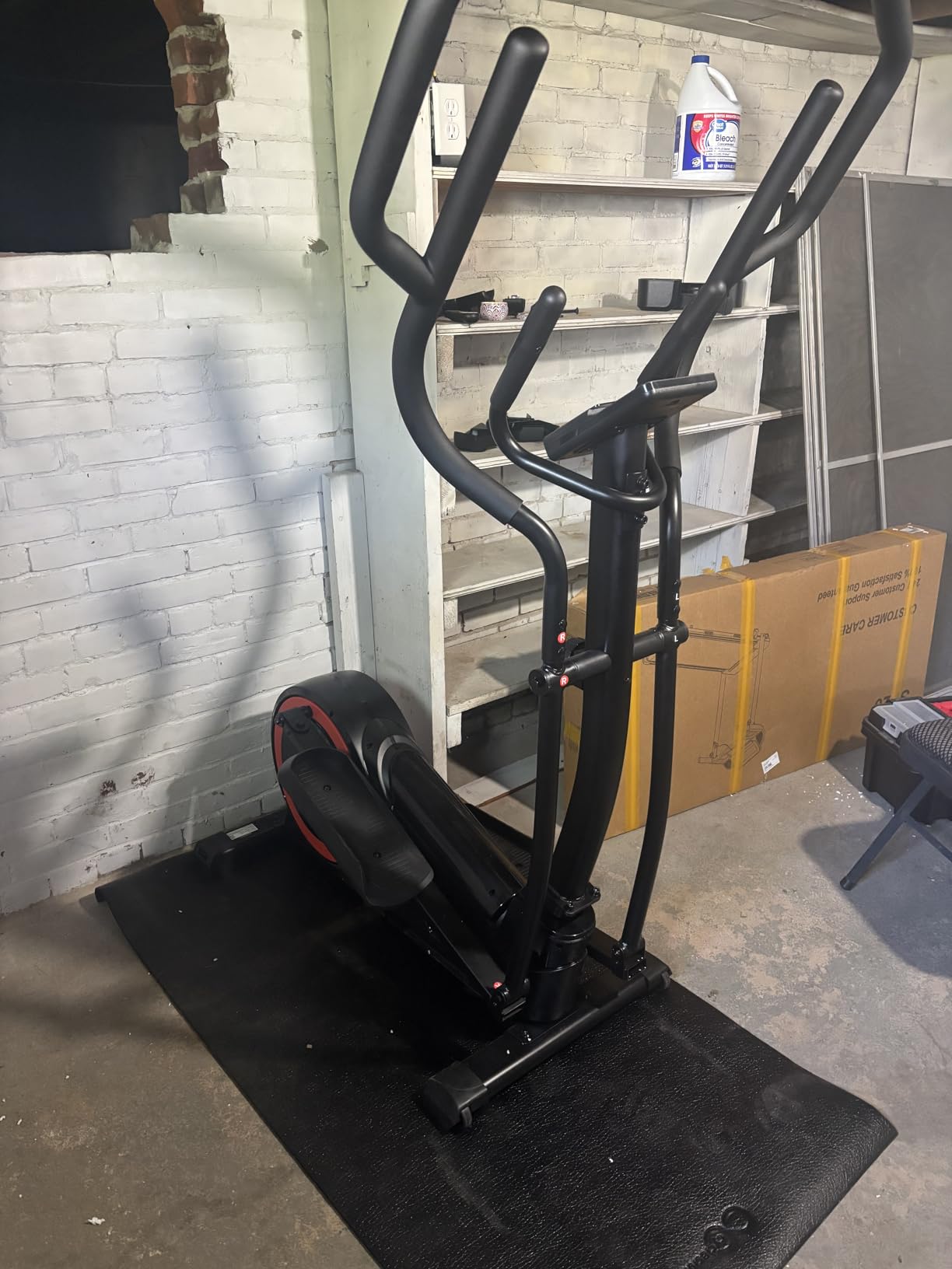 Elliptical Exercise Machine with 16