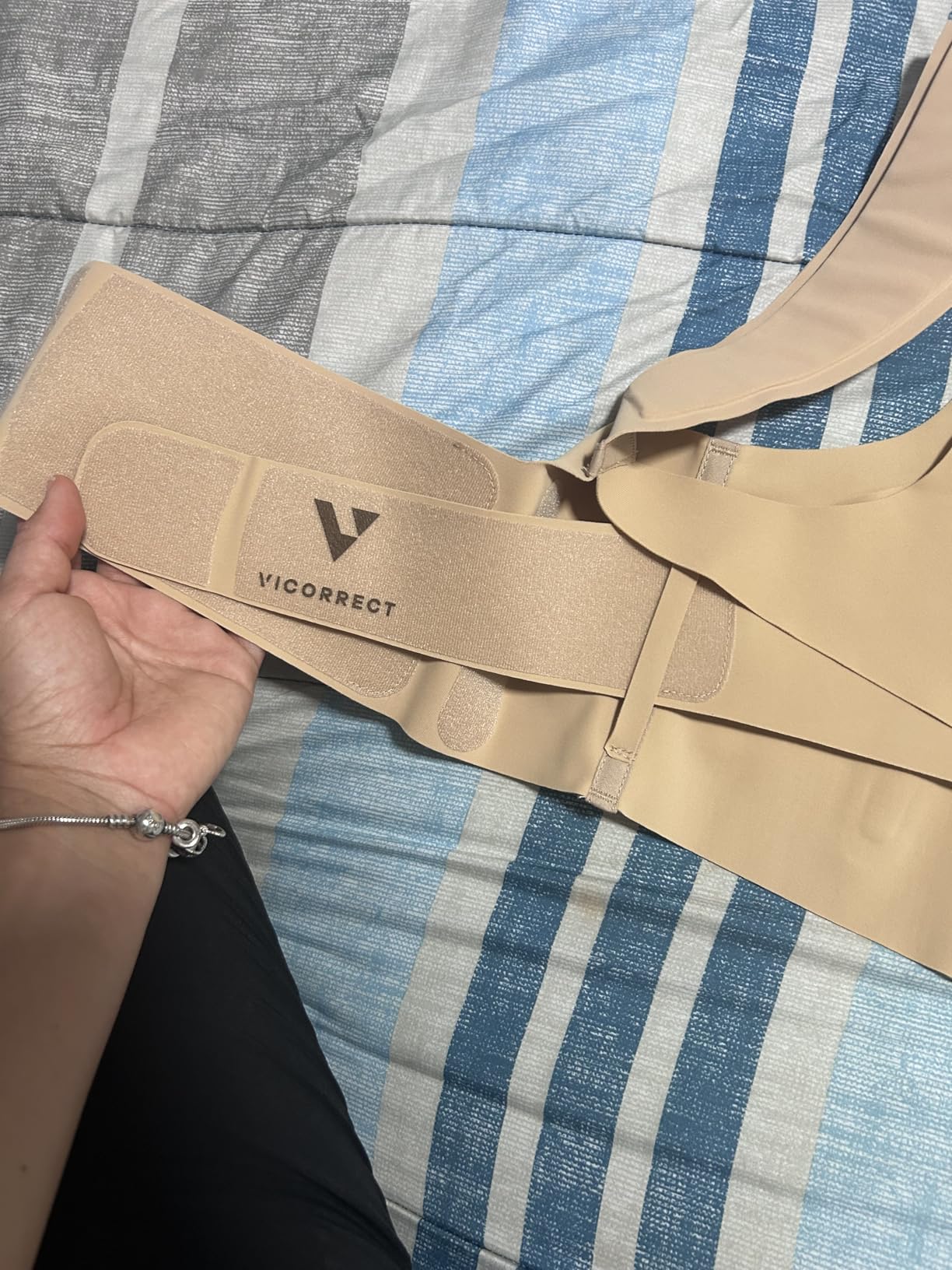 Vicorrect Adjustable Posture Corrector for Women: Invisible Under Clothes - Comfortable Back Support Bra for Upper Back Neck Shoulder Pain Relief - Ideal for Sitting Exercise Daily Wear customer photo 2