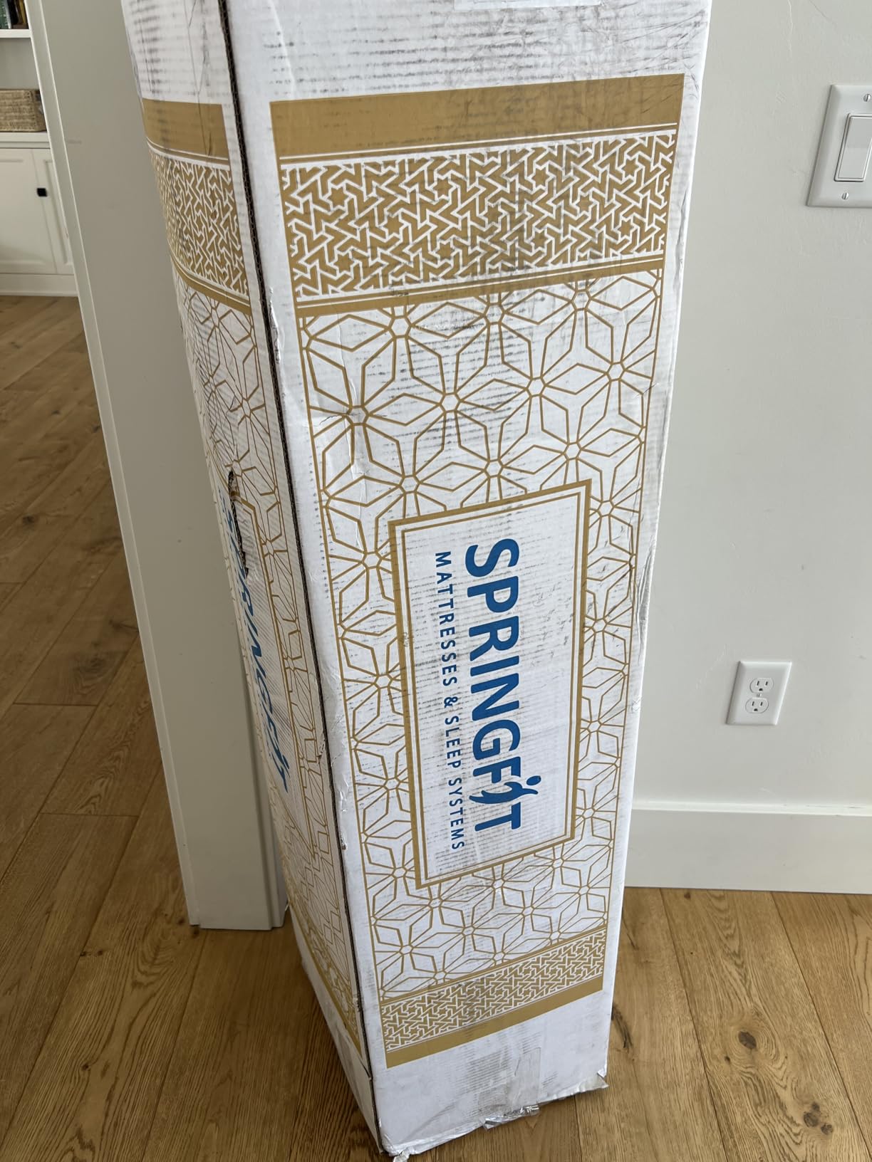 Springfit 500 lbs Supporting Heavy Duty Mattress for Big and Tall People, 10 Inch King Size Hybrid Mattress, Reinforced Coil System, Pressure Relief, Fiberglass-Free, CertiPUR-US Mattress in a Box customer photo 2