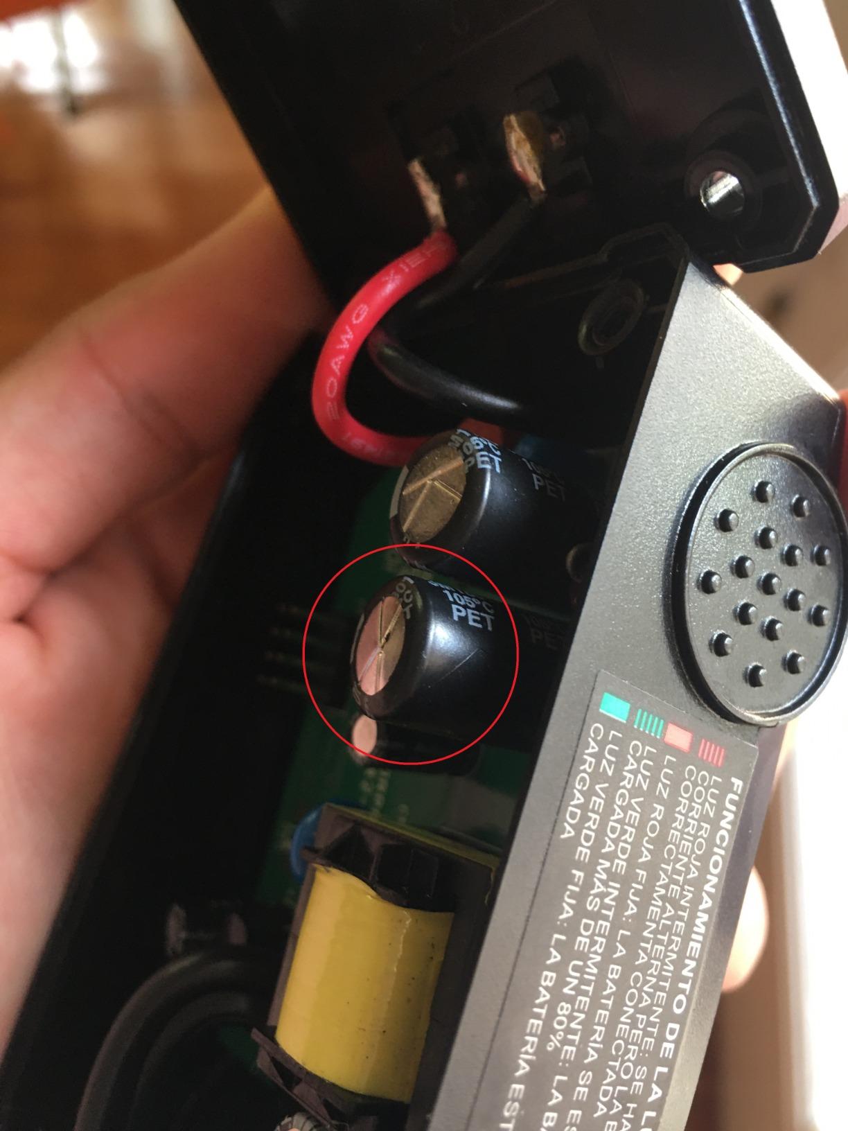 Battery Tender Junior 12V, 750mA Charger and Maintainer: Automatic 12V Powersports for Motorcycle, ATVs, and More - Smarter Than a Trickle Charger - 021-0123 customer photo 2