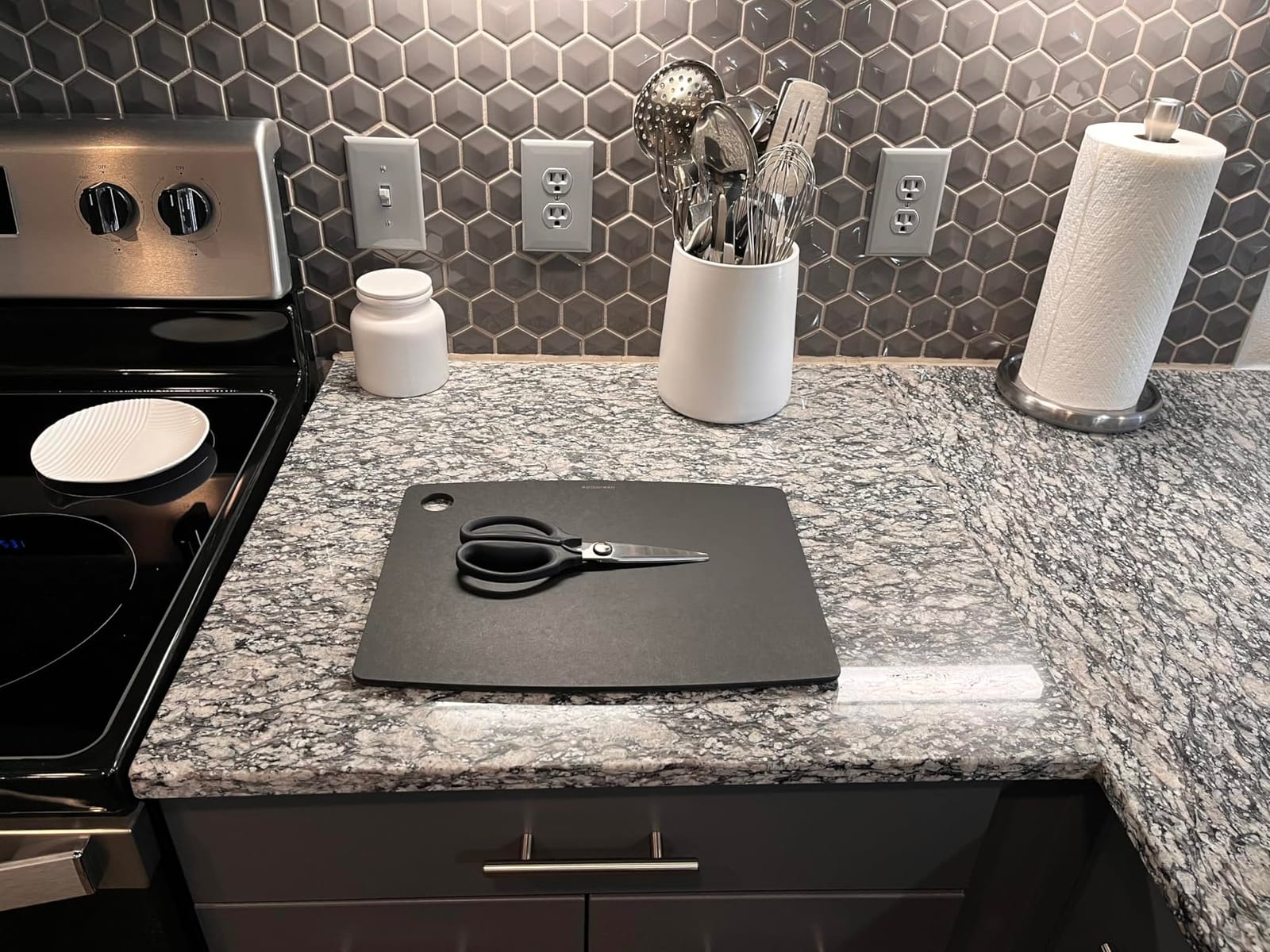 OXO Good Grips Multi-Purpose Kitchen and Herbs Scissors | Stainless design slices through cardboard, twine, meat, vegetables and more customer photo 2