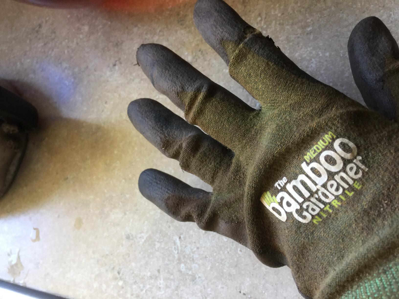 C5371M The Bamboo Gardener Work Gloves, Made of Sustainable Bamboo Rayon Fiber, Durable Nitrile Palm and Fingers, Medium, Green customer photo 1