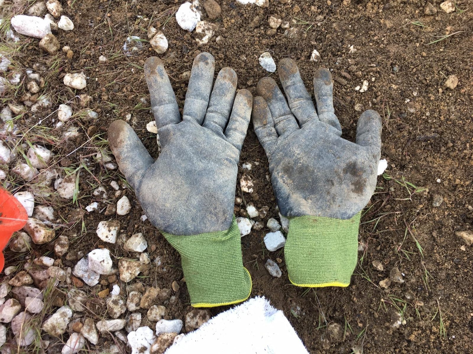 C5371M The Bamboo Gardener Work Gloves, Made of Sustainable Bamboo Rayon Fiber, Durable Nitrile Palm and Fingers, Medium, Green customer photo 2