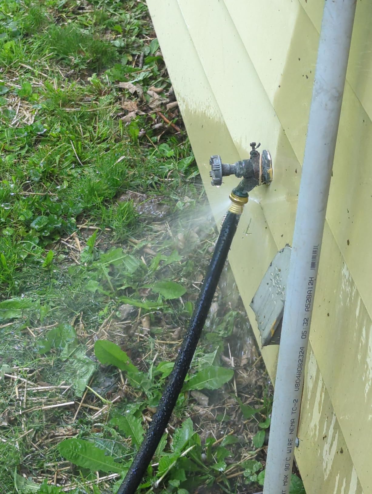 Suncast Hose Reel with Smart Trak Hose Guide customer photo 2
