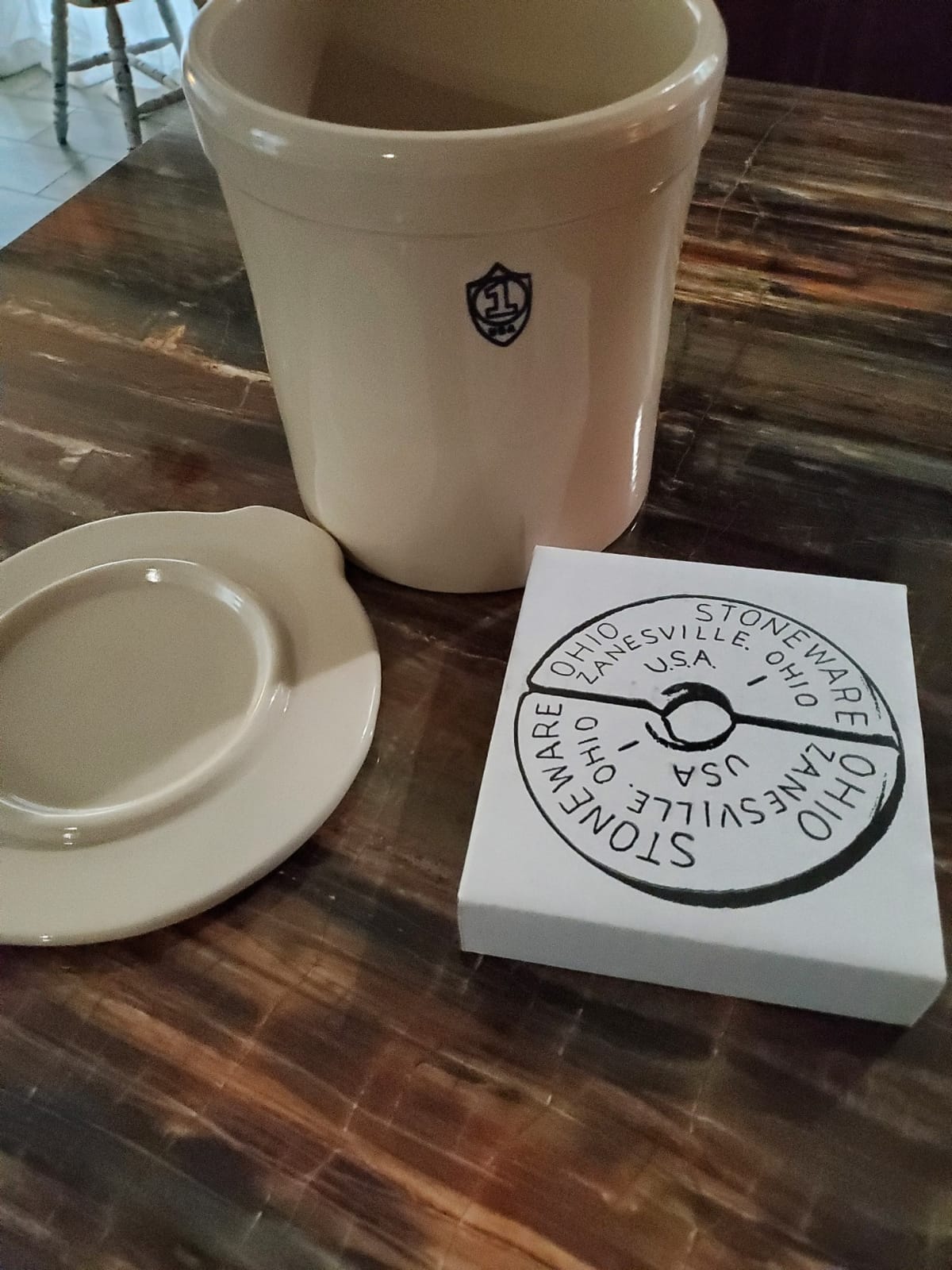 1-Gallon Stoneware Pickling Crock Complete Kit customer photo 1