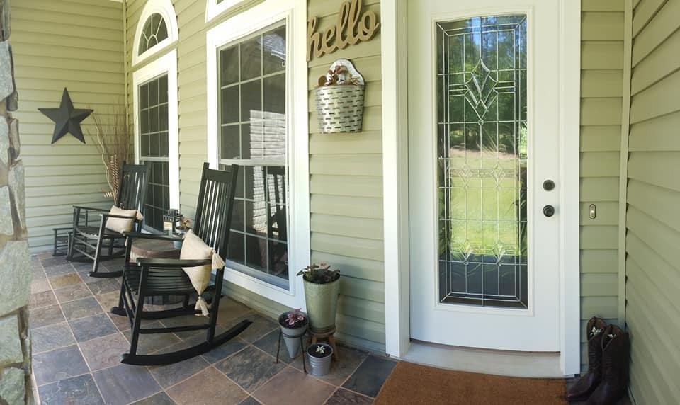 Shine Company 4332WT Vermont Porch Rocker, White (2nd Gen) customer photo 2