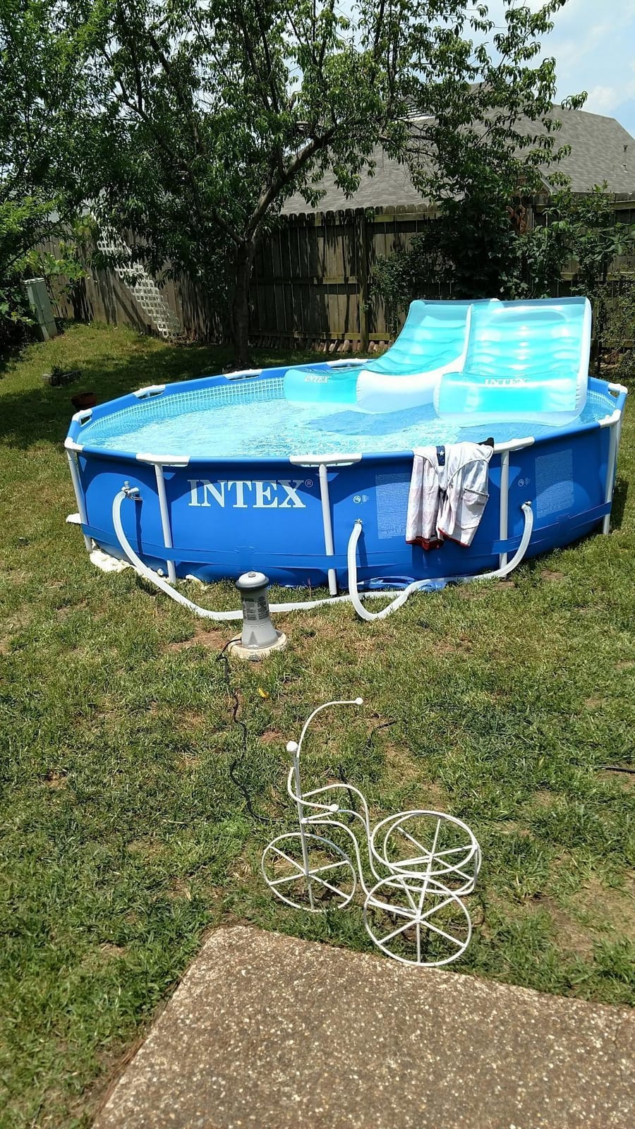 Intex - Rockin' Pool Lounger customer photo 1