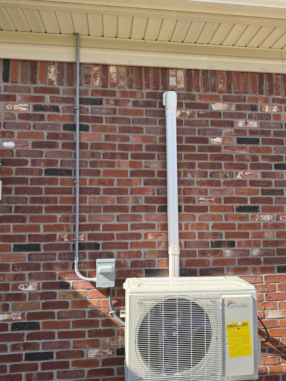Senville LETO Mini Split Air Conditioner, Heat Pump, White, 12000 BTU customer photo 1