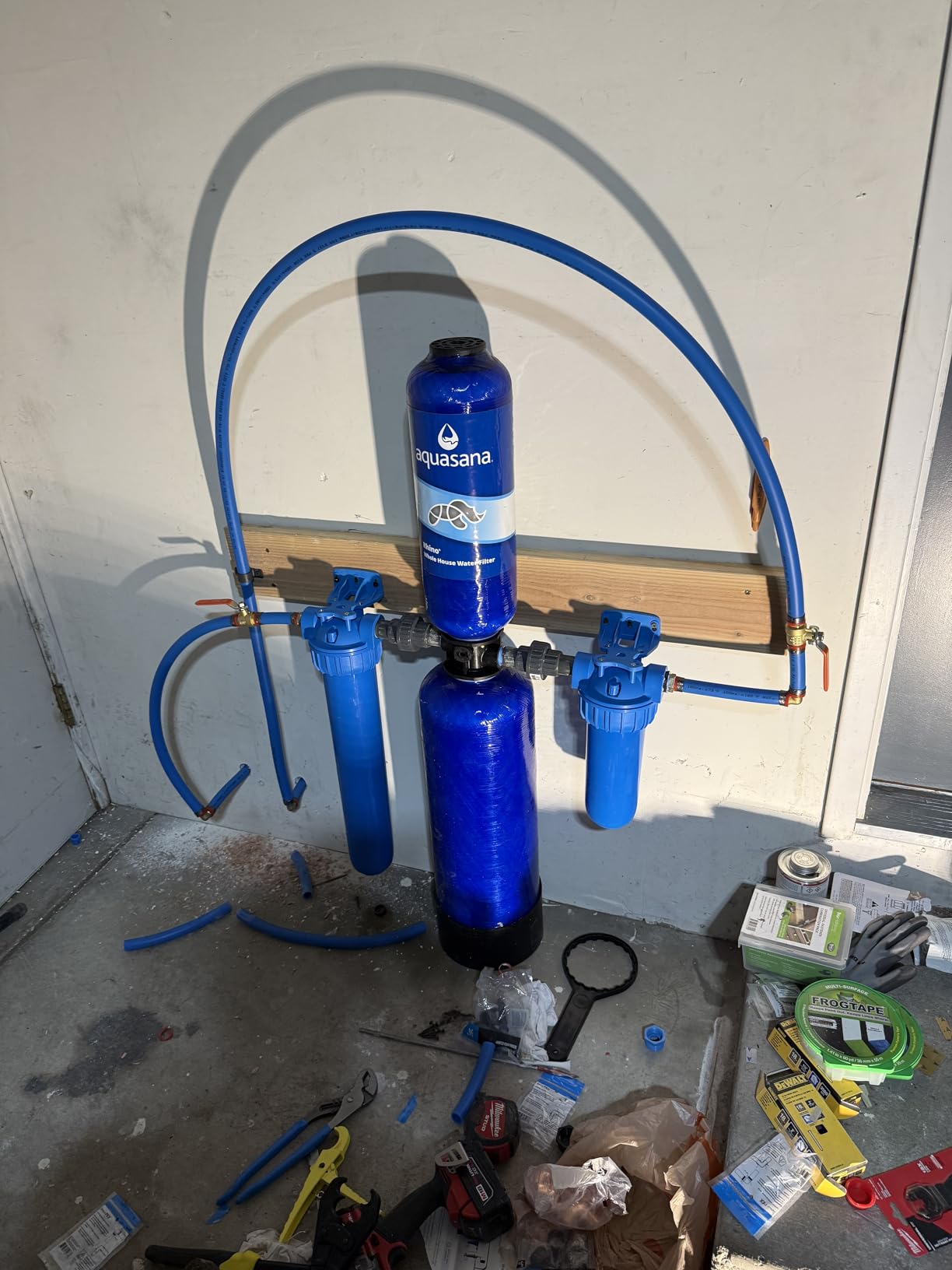 Aquasana Whole House Water Filter System | 1M Gal | UV | WH-1000-CS-UVS-B | 10-Year Filter | 14.6 GPM | Carbon & KDF | Reduces Bacteria & Viruses | Salt-Free Scale Control | Pro Kit | 10-Year Warranty customer photo 1