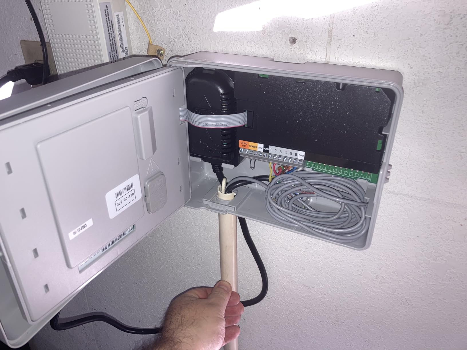 Orbit B-hyve Smart Sprinkler Controller, 6-Zone - 57946 customer photo 1