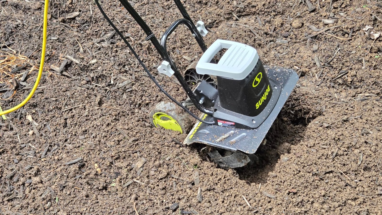 Sun Joe Corded Electric Garden Tiller & Cultivator with Steel Tines, TJ604E customer photo 1