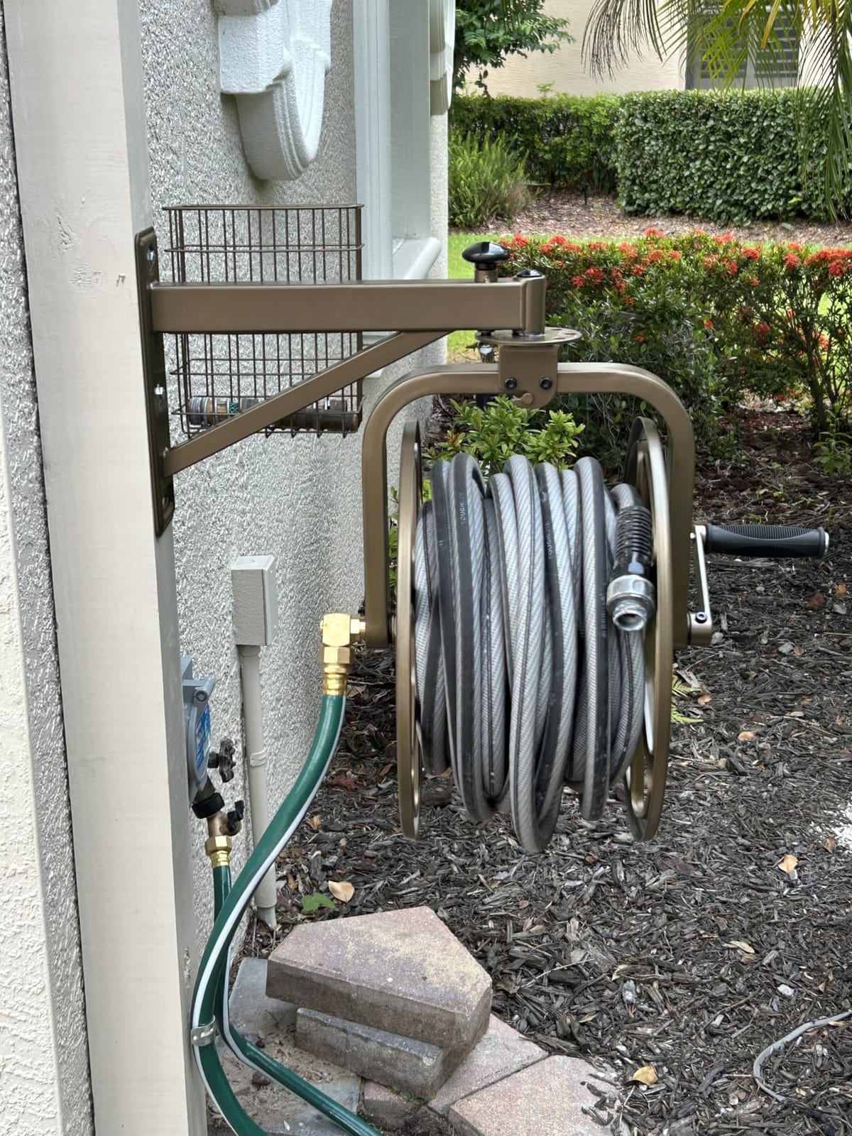 Liberty GARDEN 712 Single Arm Navigator Garden Hose Reel customer photo 2
