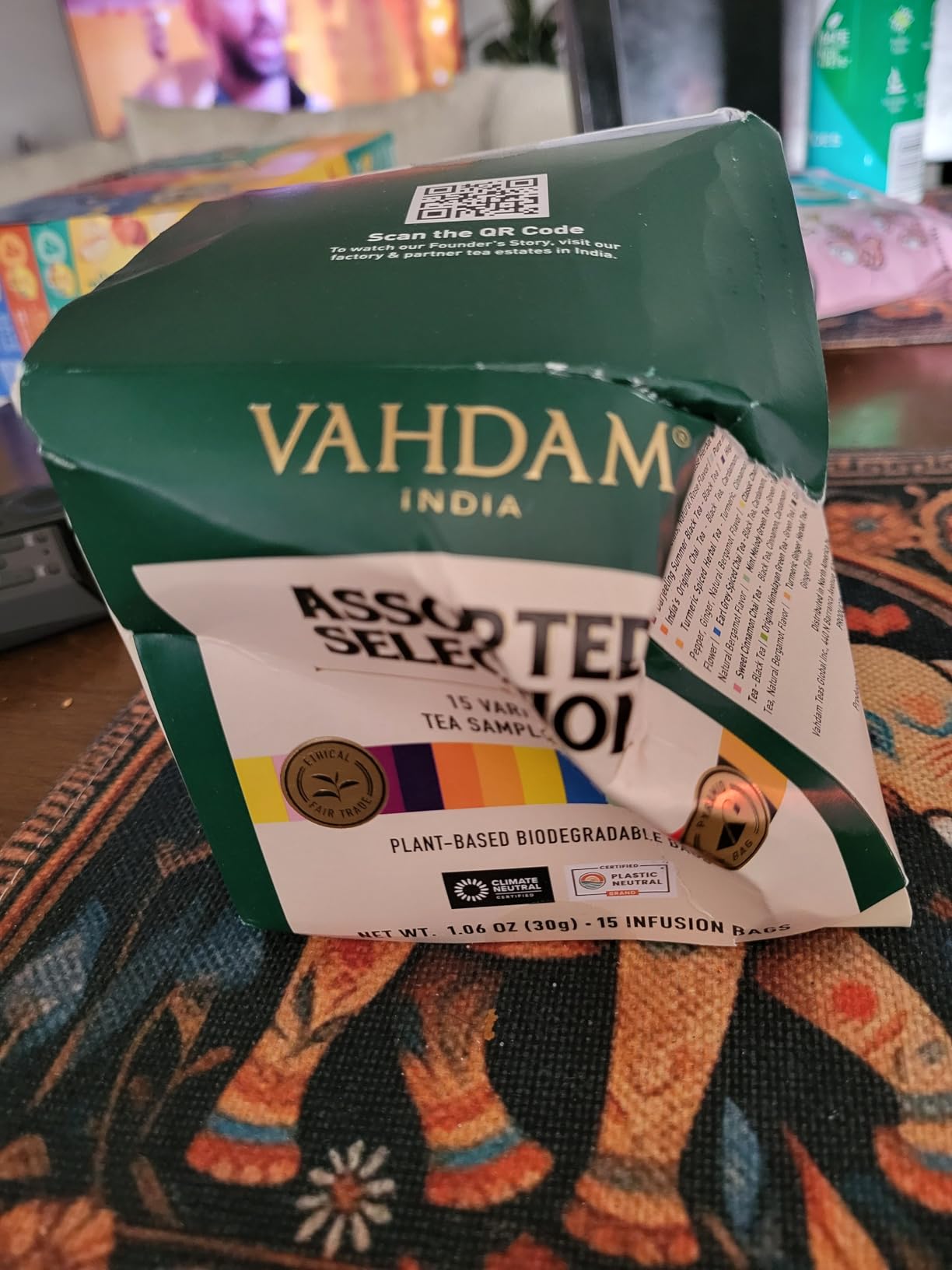 VAHDAM, Assorted Tea Sampler, 15 Varieties in Pyramid Tea Bags customer photo 1