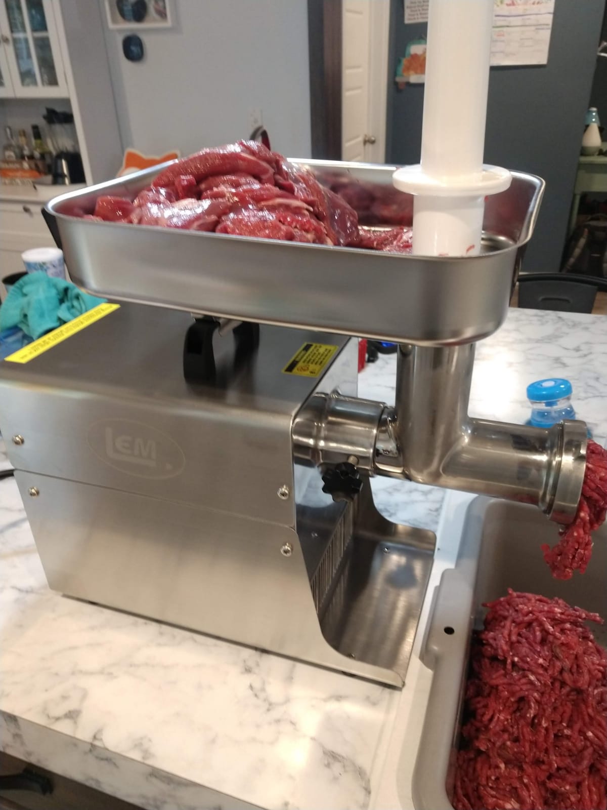 LEM Products BigBite #8 Meat Grinder, Electric Meat Grinder customer photo 1