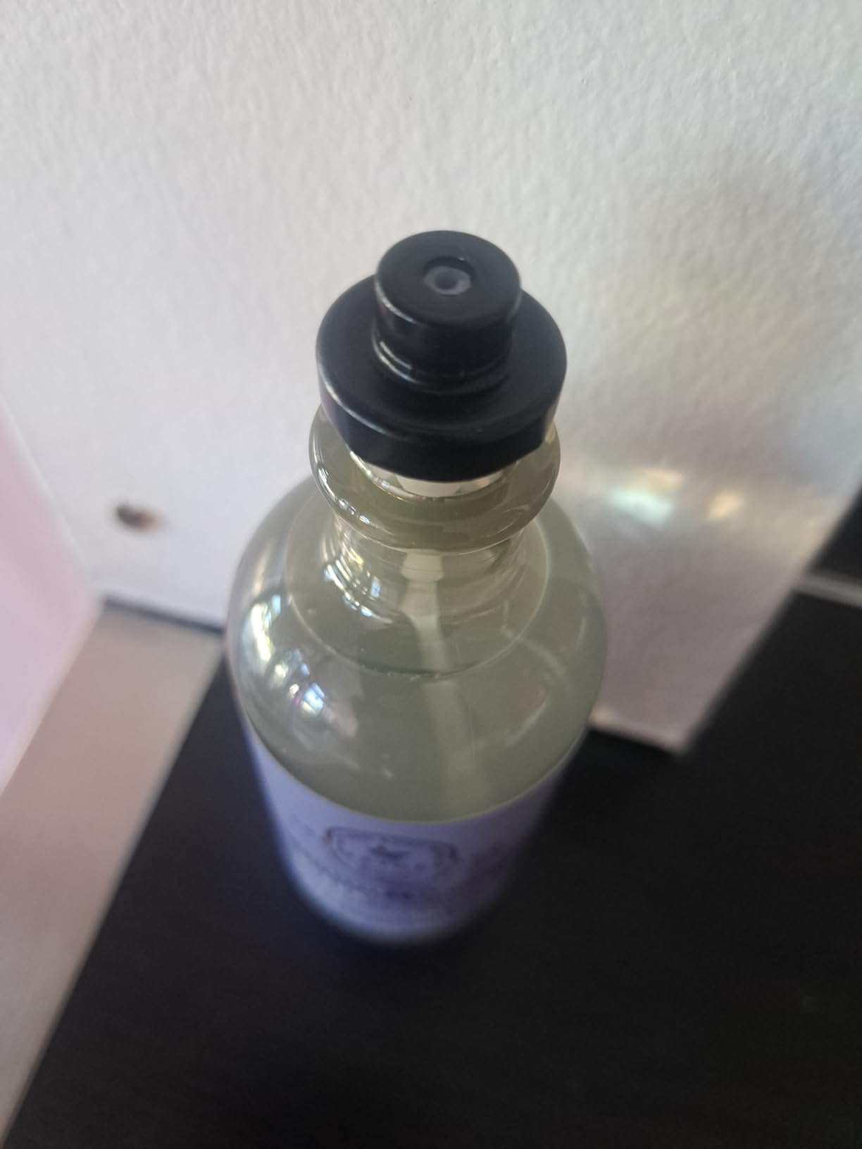 Bath and Body Works Aromatherapy Pillow Mist with Natural Essential Oils (Sleep, Lavender + Vanilla) customer photo 2