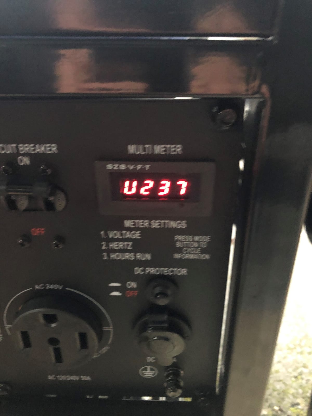 DuroMax XP13000EH 13,000-Watt Dual Fuel Portable Generator - Gas & Propane, Electric Start, Whole Home Backup Power, Transfer Switch Ready, RV & Emergency Ready customer photo 1