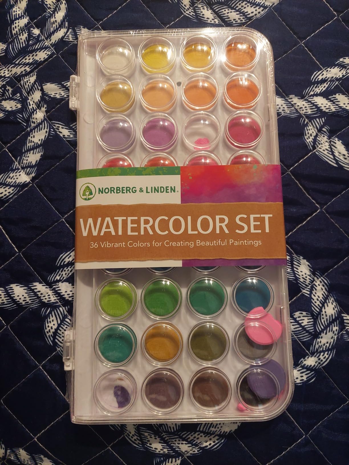 Norberg & Linden Watercolor Paint Set - 36 Premium Paints - 12 Page Pad - 6 Brushes - Painting Supplies with Palette, Watercolors, Art Pad Paper and Artist Brushes customer photo 2